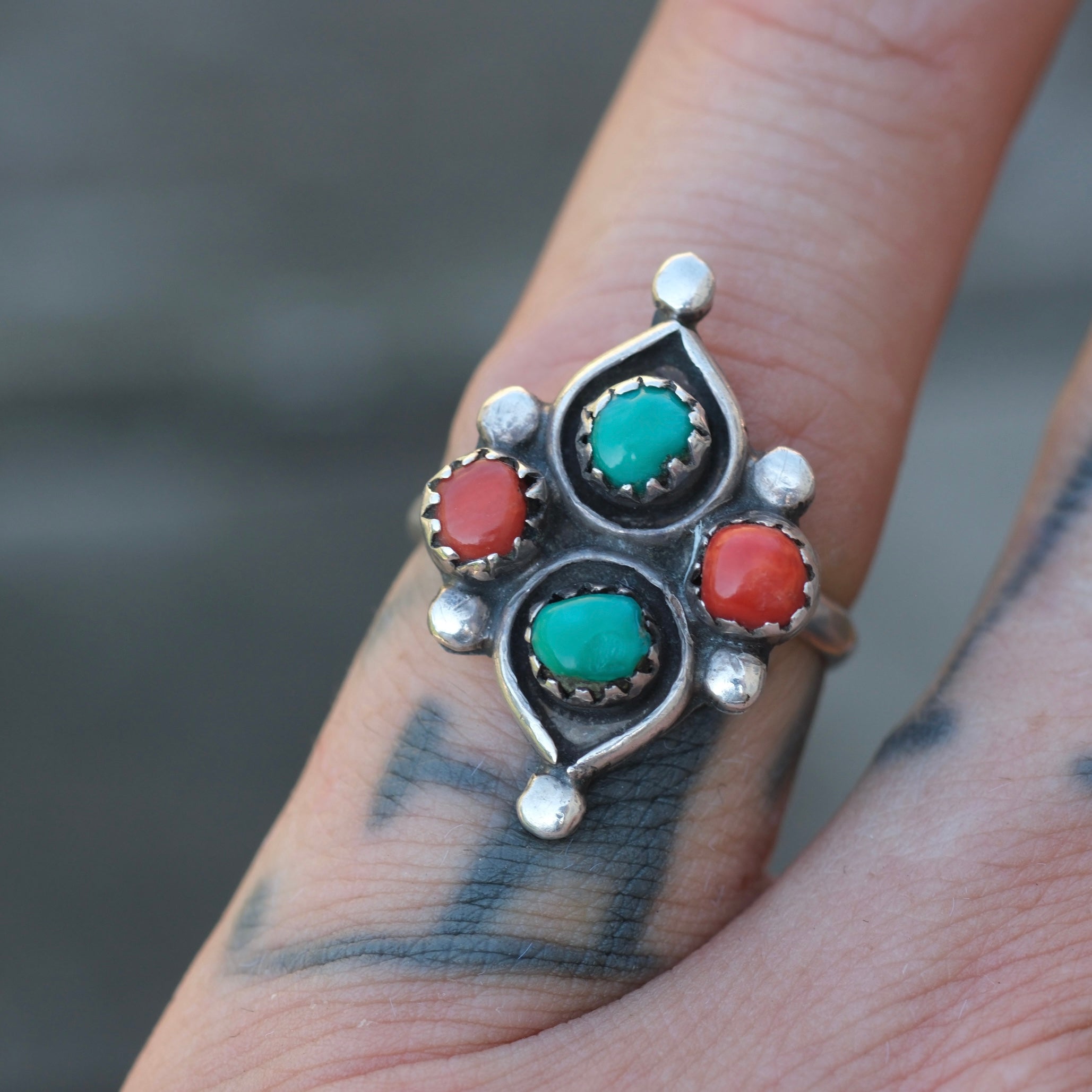 Vintage Sterling Turquoise and Coral Cluster Ring 5.25
