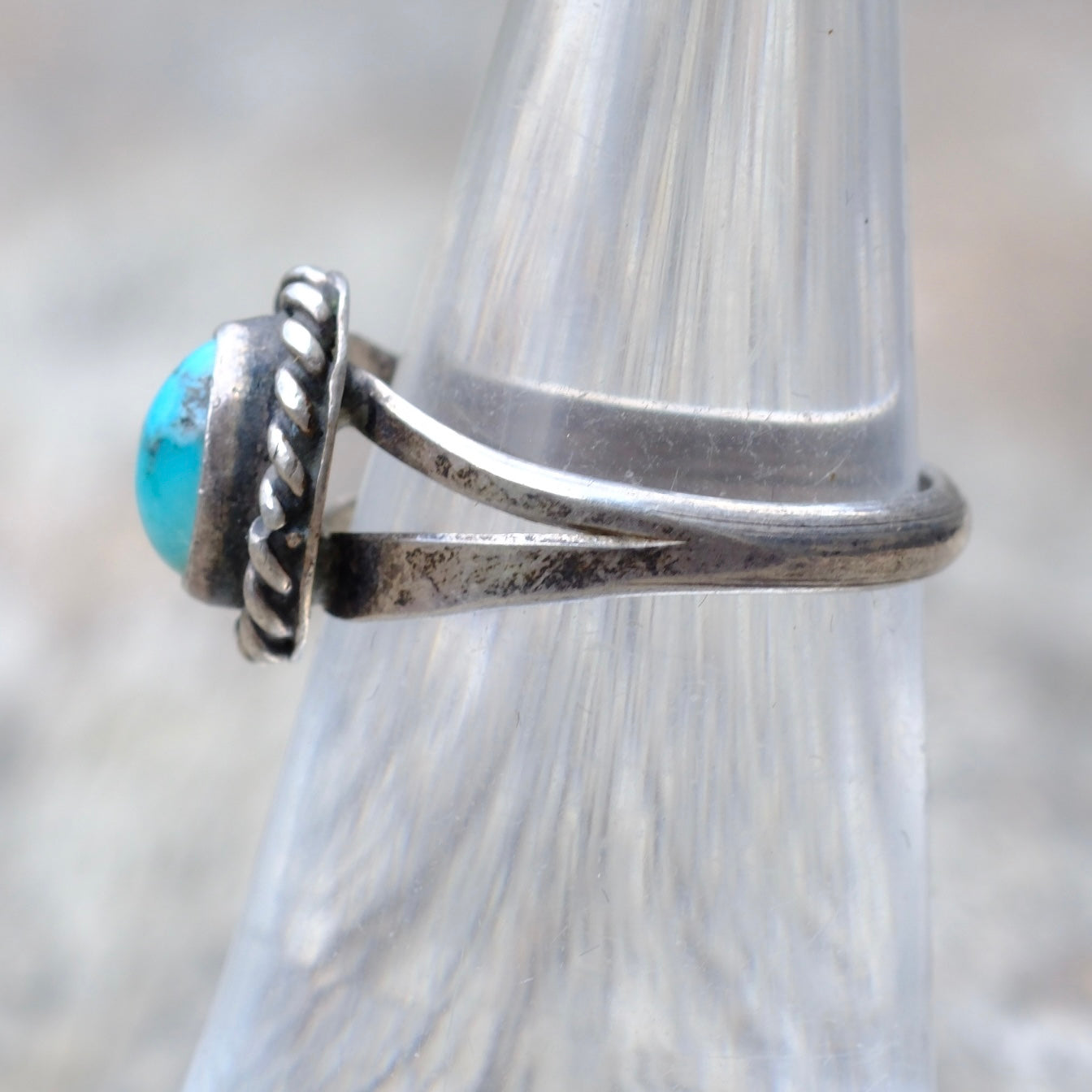 Vintage Sterling Silver Turquoise Roper Ring 5.25