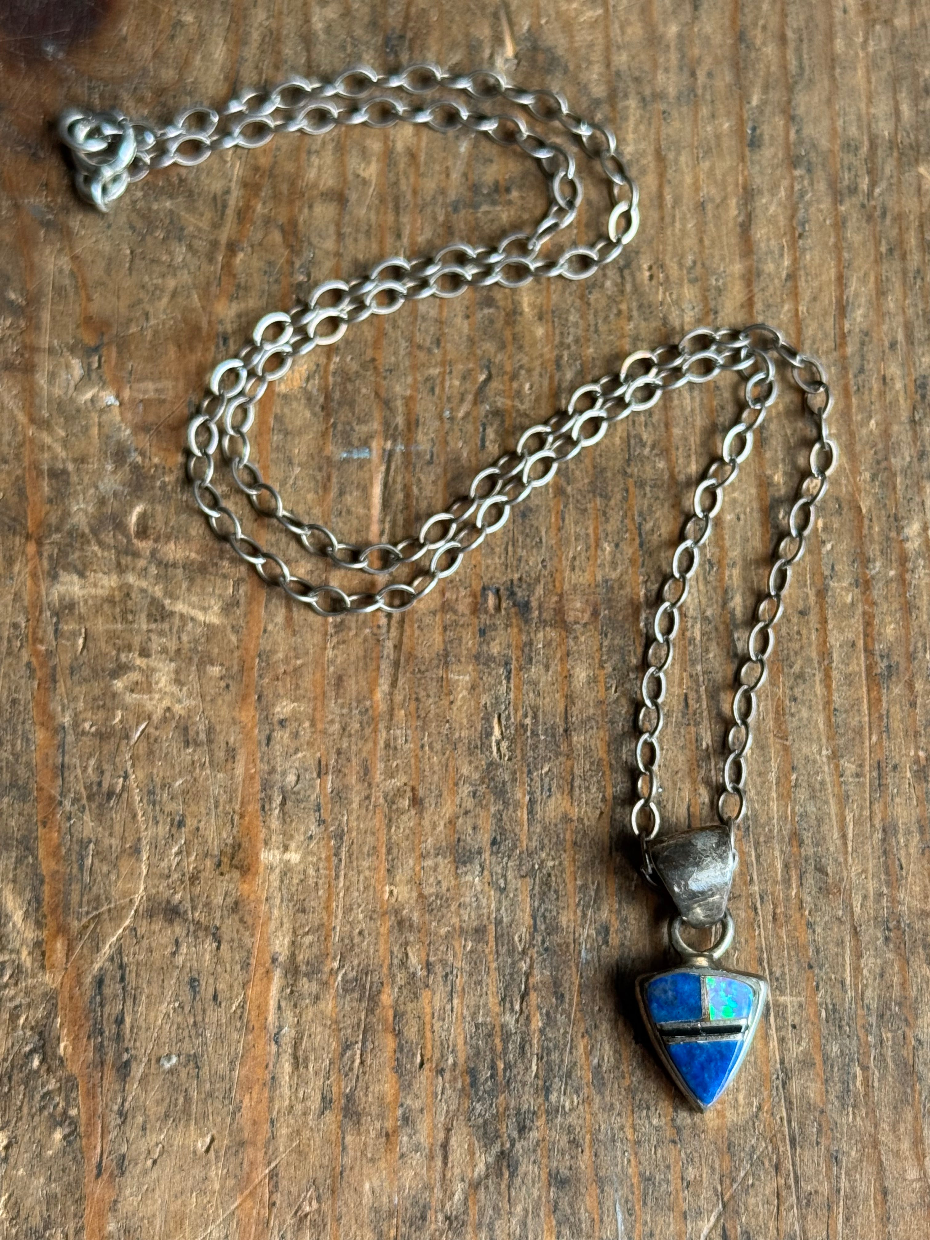 Vintage Sterling Silver Multistone Inlay Shield 18" Necklace