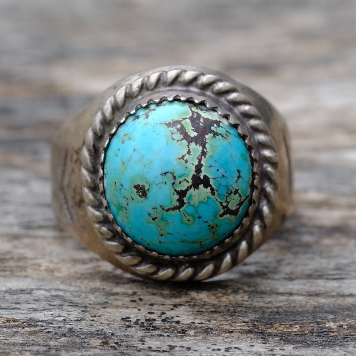 Vintage Sterling Turquoise Stamped Band Ring 8.75