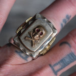 Vintage 1950’s Skull and Crossbones Mexican Biker Souvenir Ring 8.75