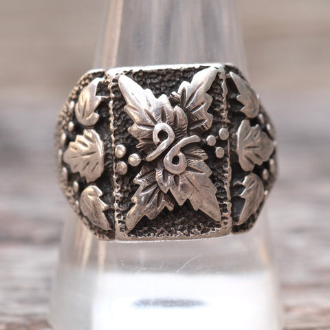 Vintage Sterling Silver Feather Signet Ring 10.5