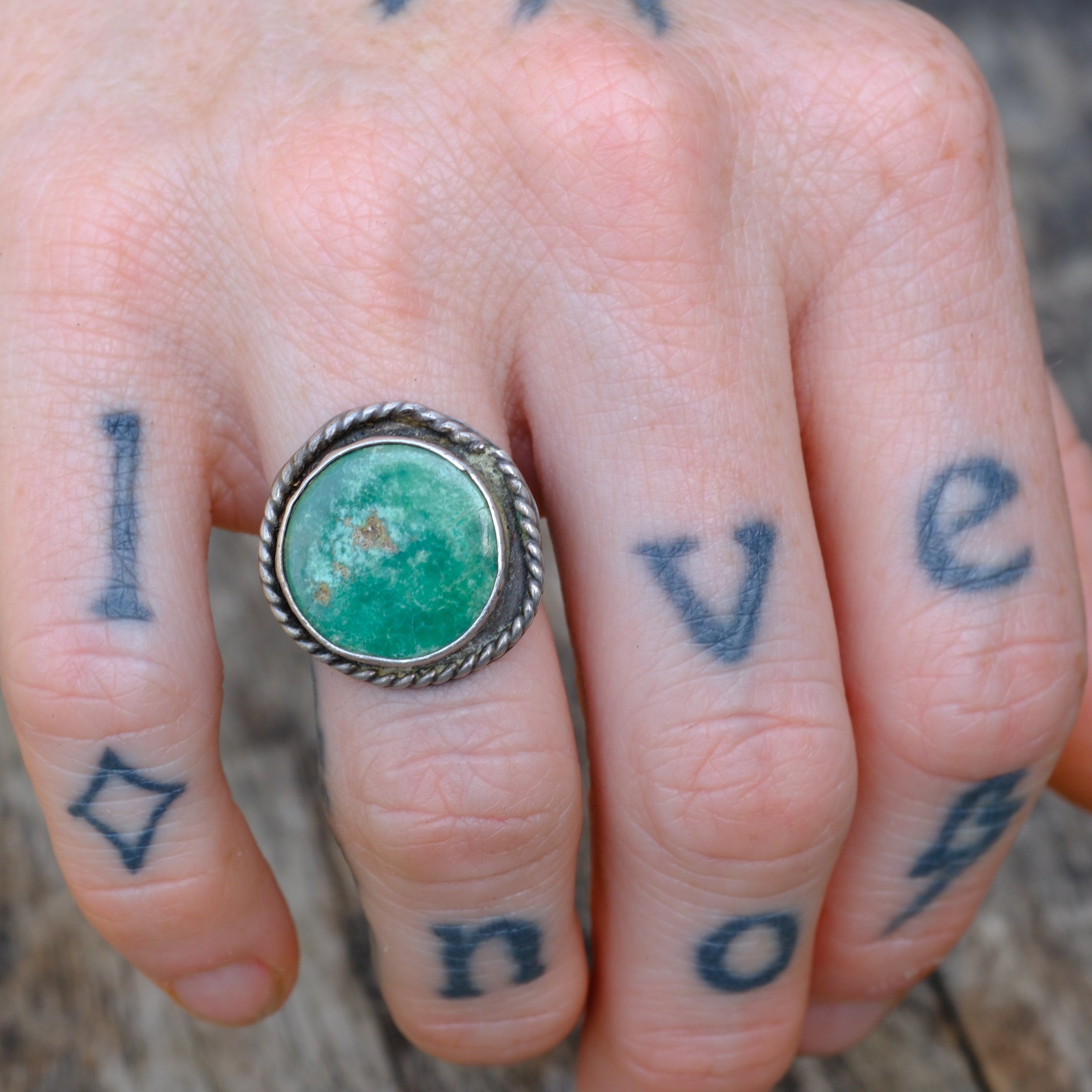 Vintage Sterling Turquoise Roper Ring 4.25