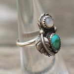 Vintage Sterling Turquoise and MOP Feather Ring 5.25