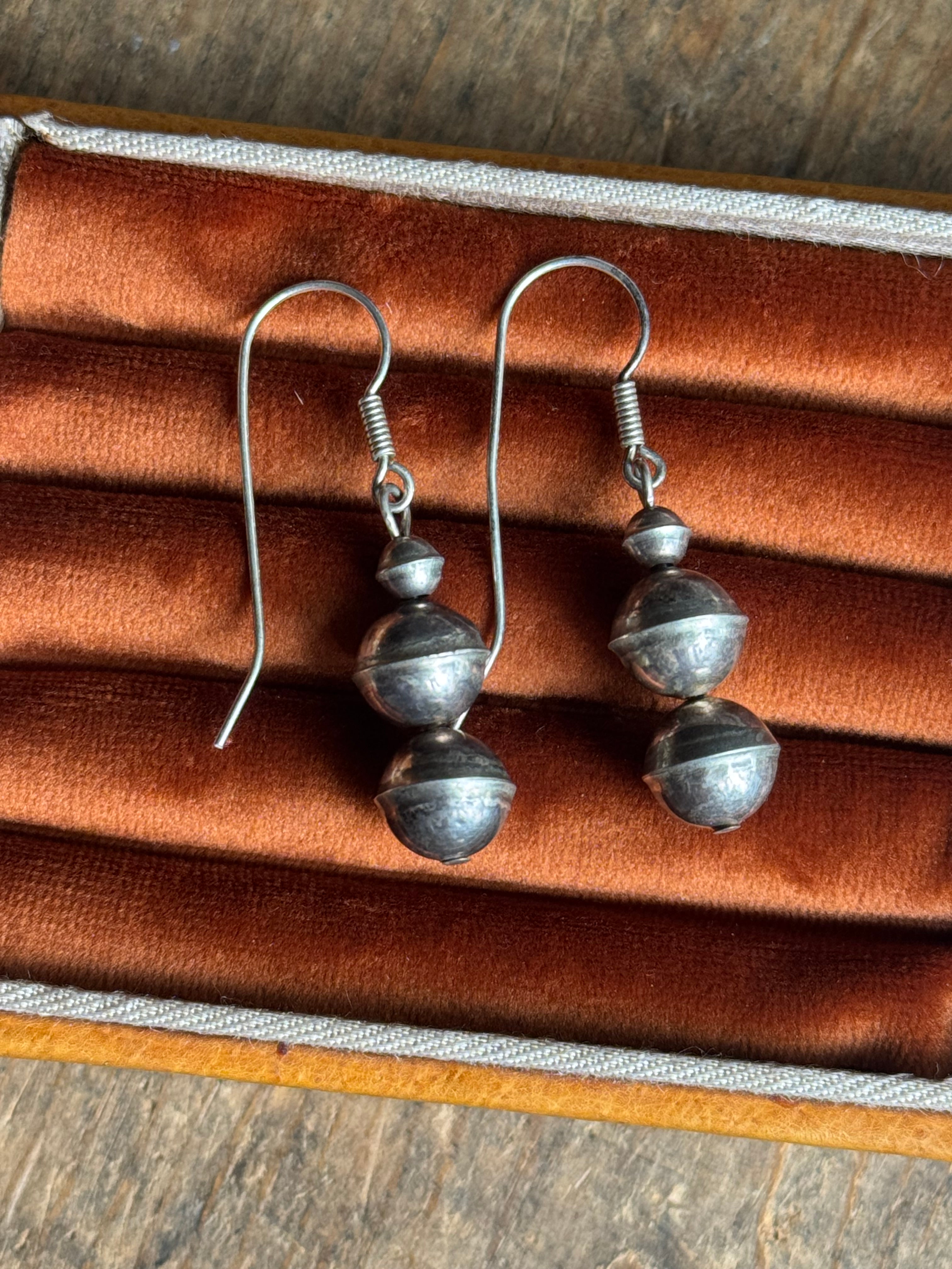 Vintage Sterling Silver Navajo Pearl Earrings