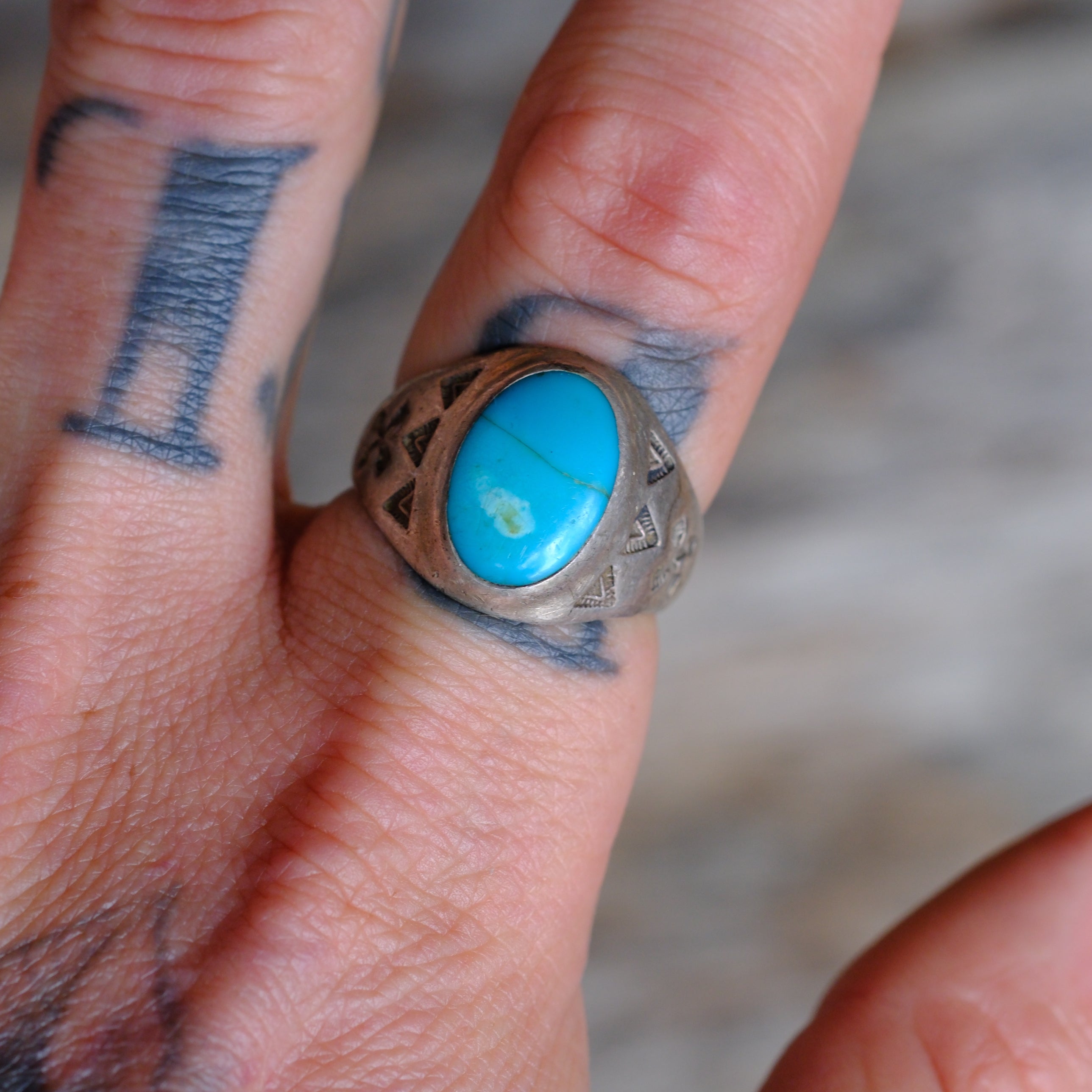 Vintage Sterling Turquoise Crossed Arrows Ring 9.5
