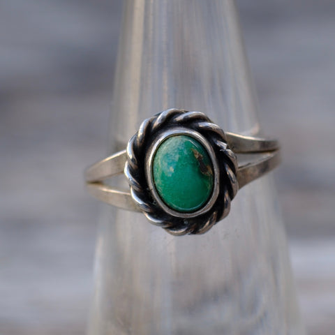 Vintage Sterling Turquoise Roper Ring 5.5