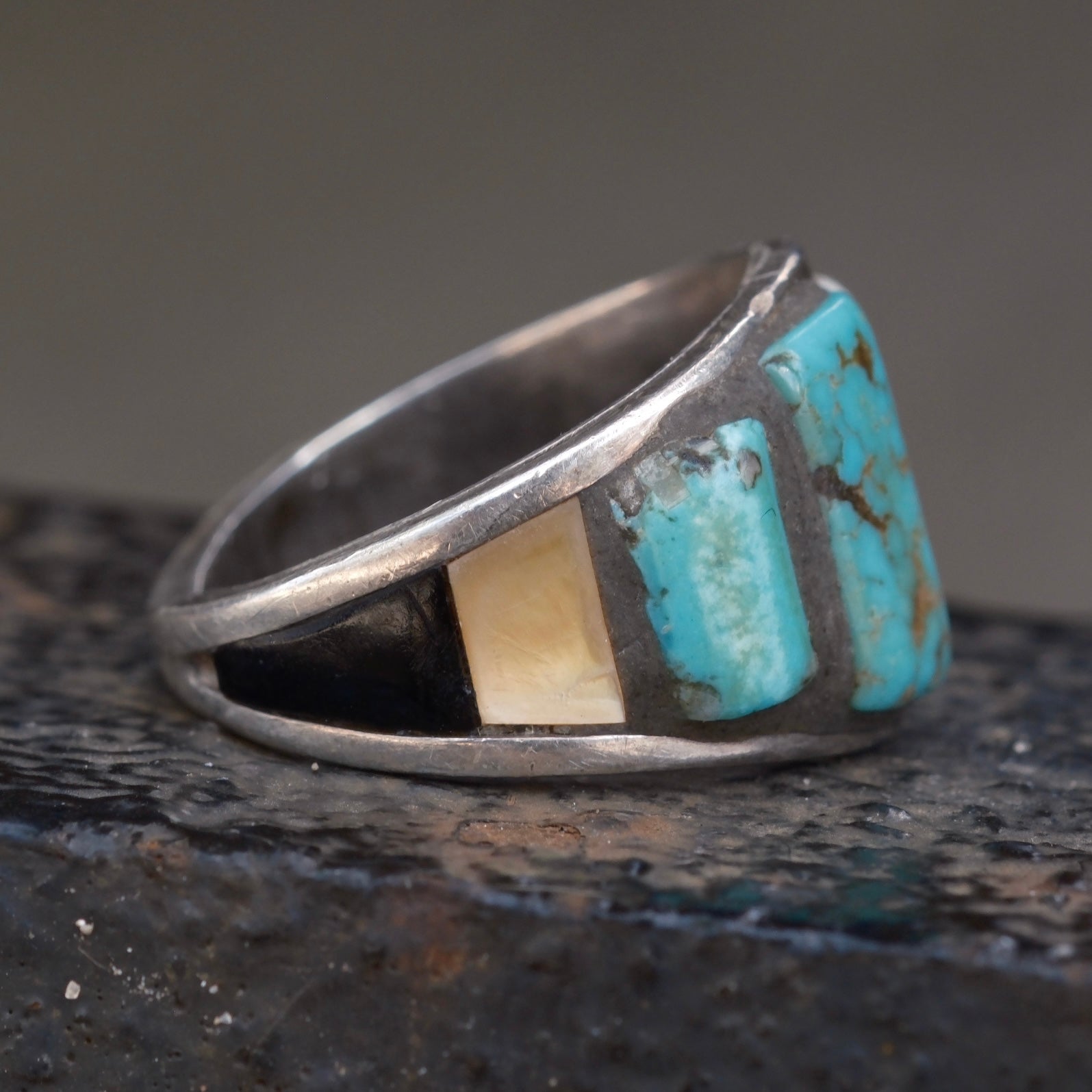Vintage Sterling Multistone Inlay Band Ring 7