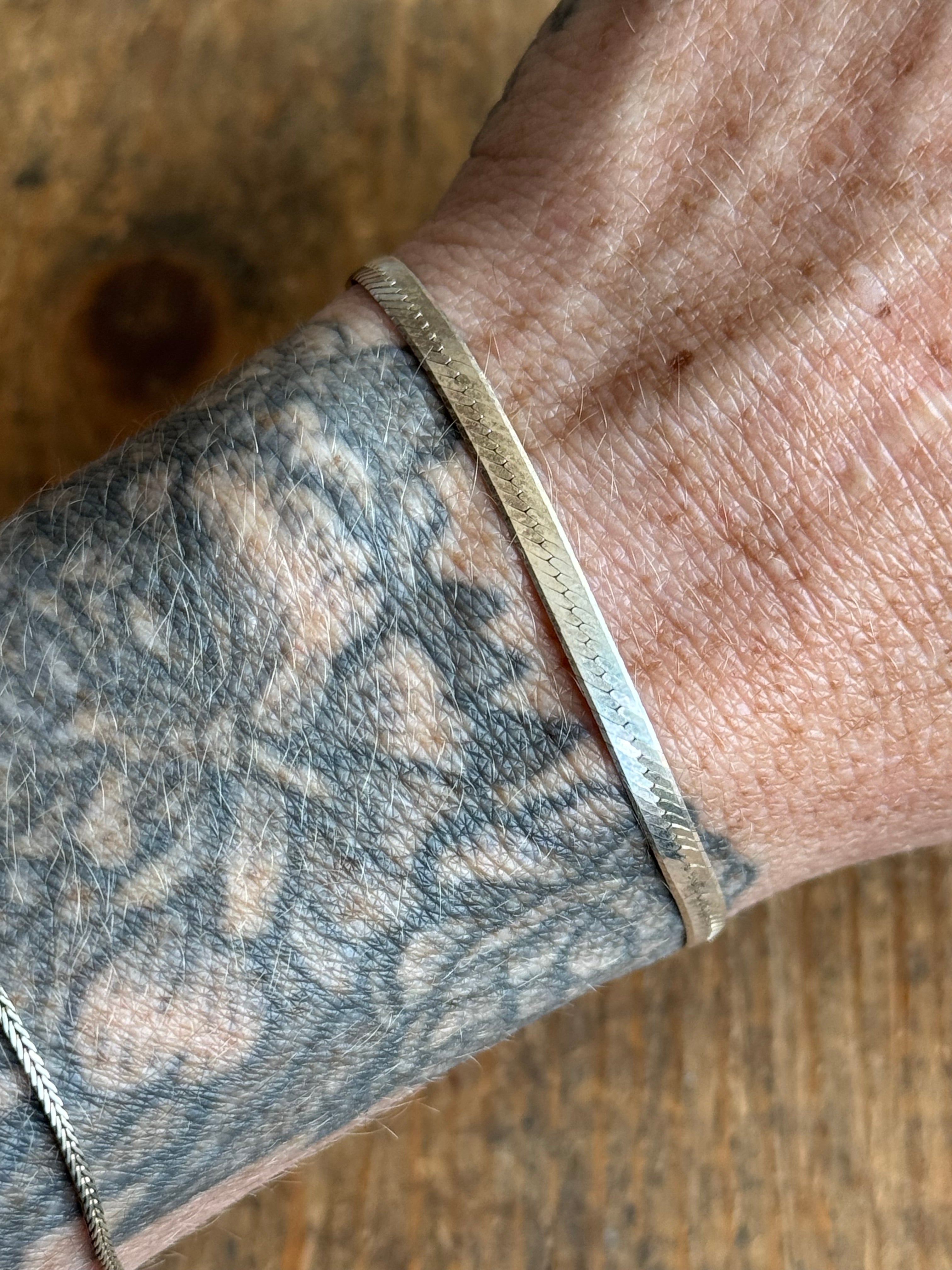 Vintage Sterling Silver 7” Herringbone Chain Bracelet