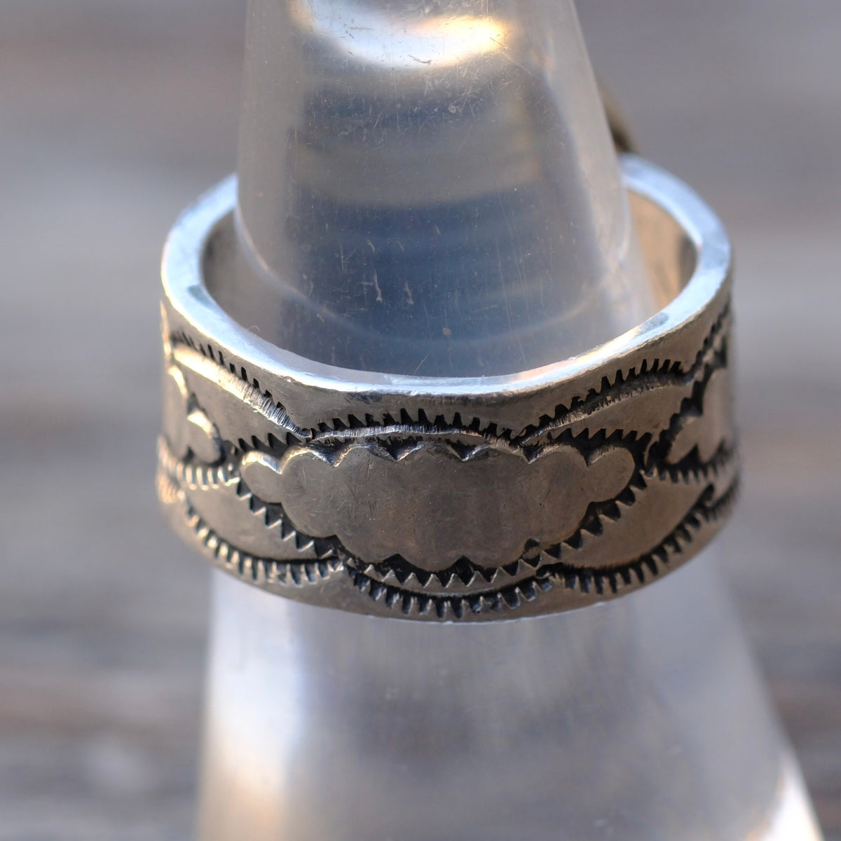 Vintage Sterling Turquoise Stamped Band Ring 7.5