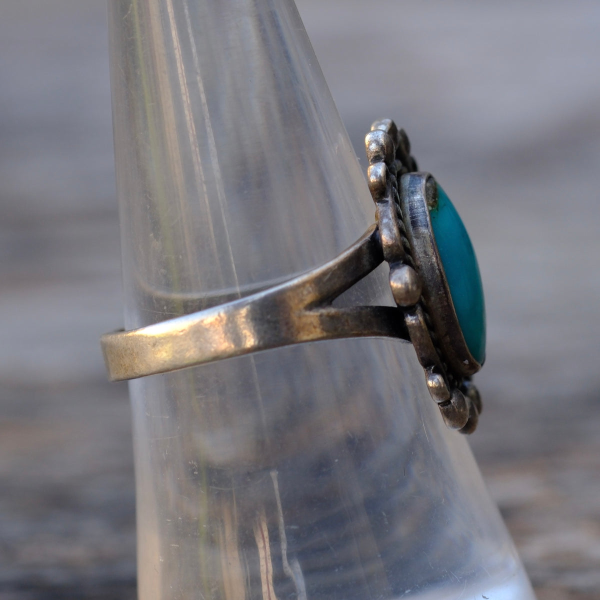 Vintage Sterling Turquoise Ring 7.75
