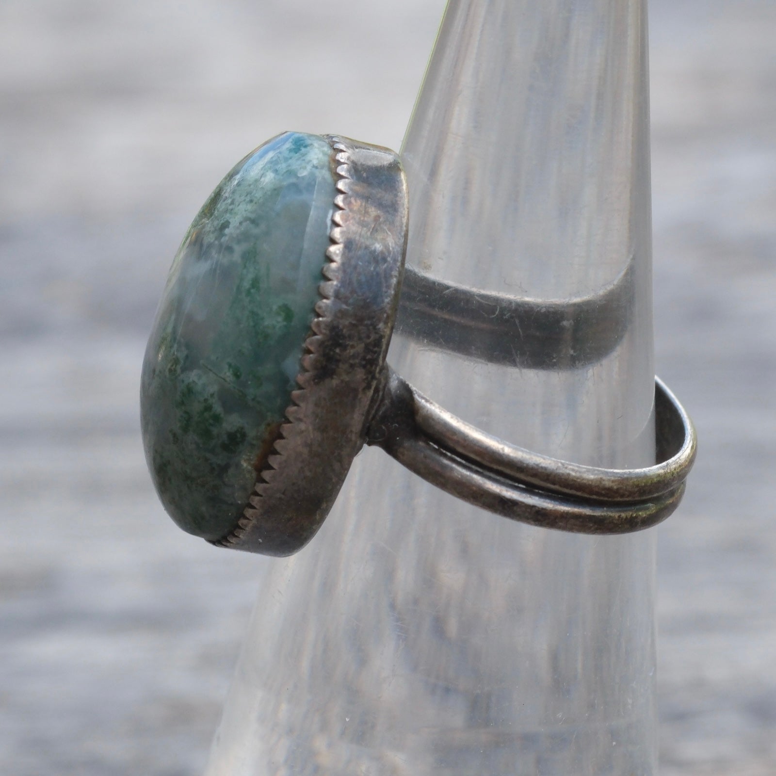 Vintage Sterling Green Agate Ring 5