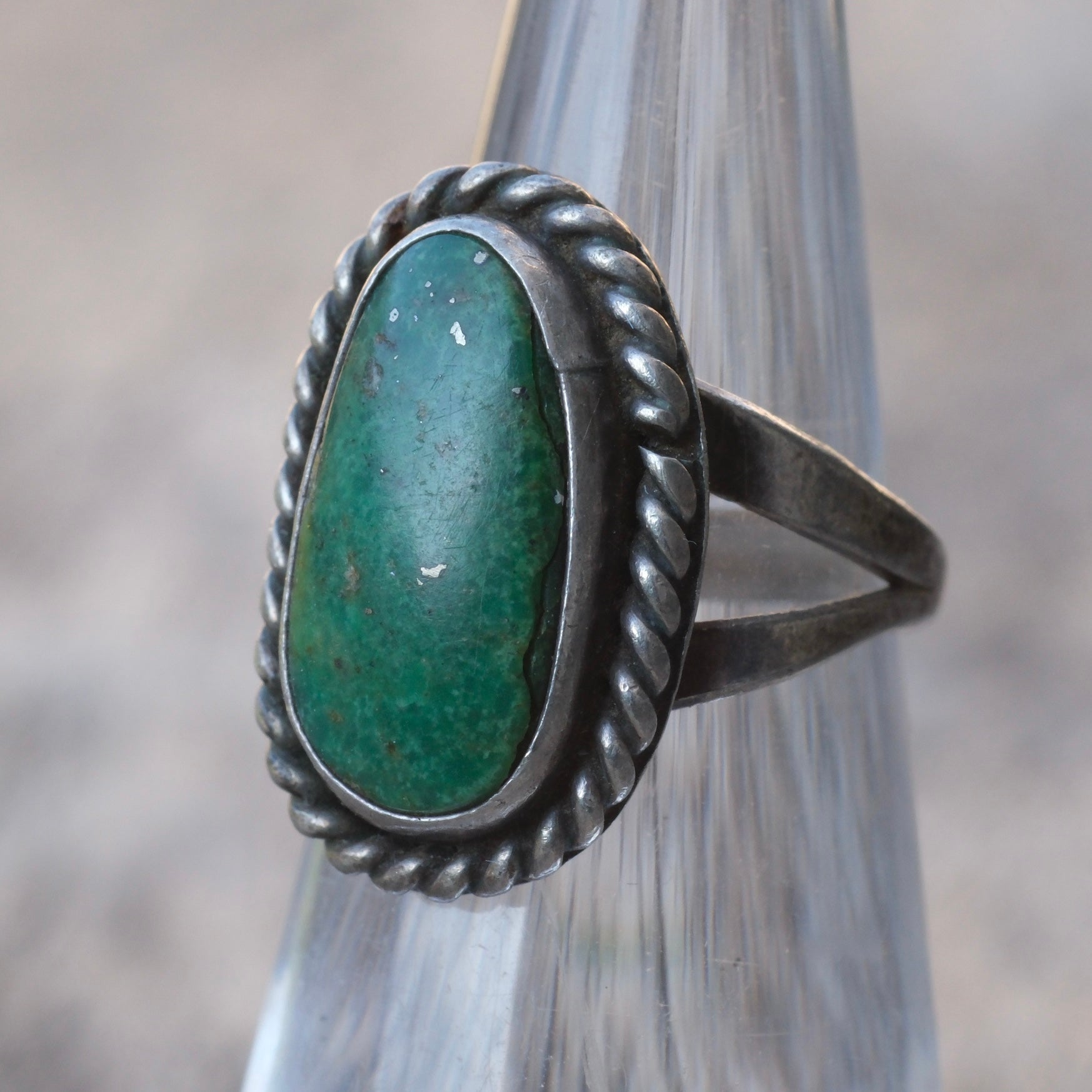 Vintage Sterling Turquoise Roper Ring 4