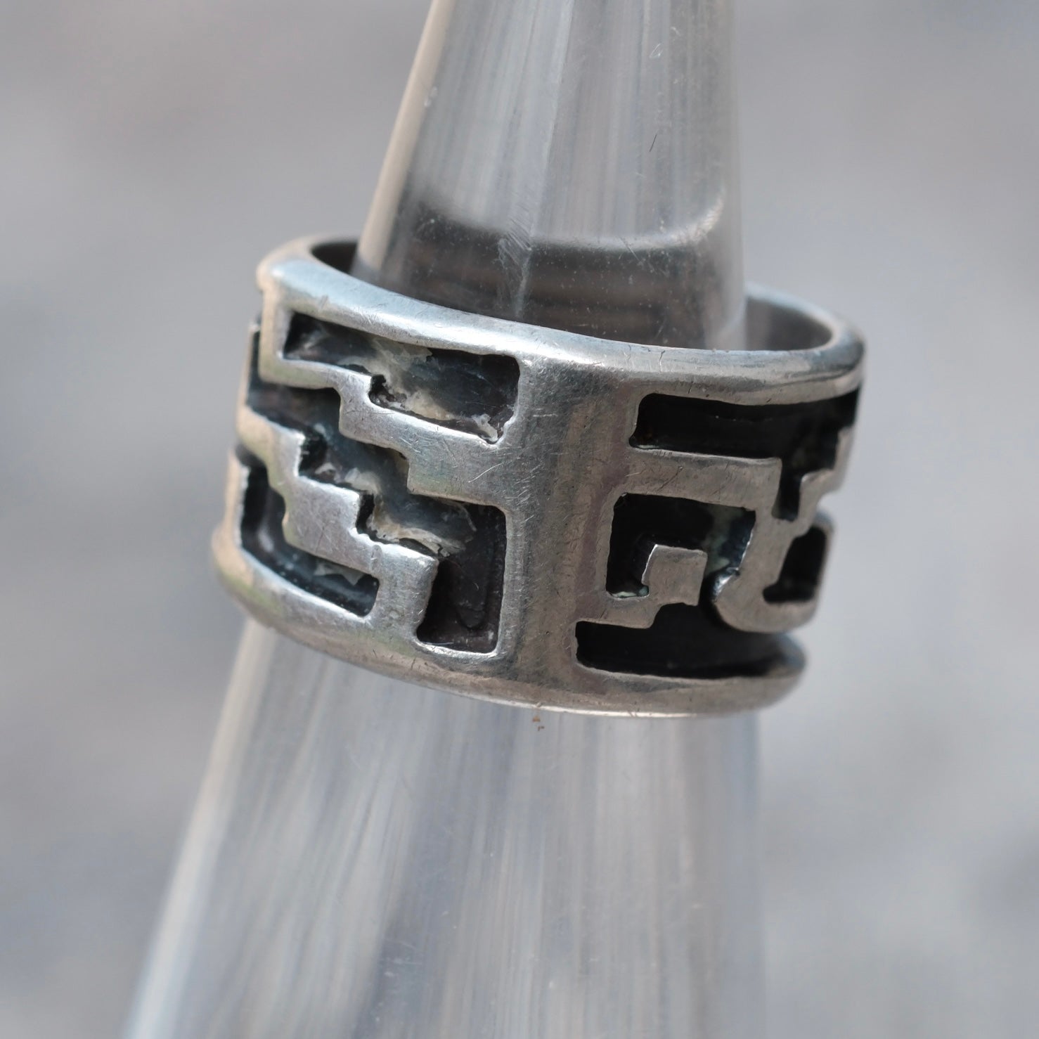 Vintage Sterling Tribal Band Ring 3