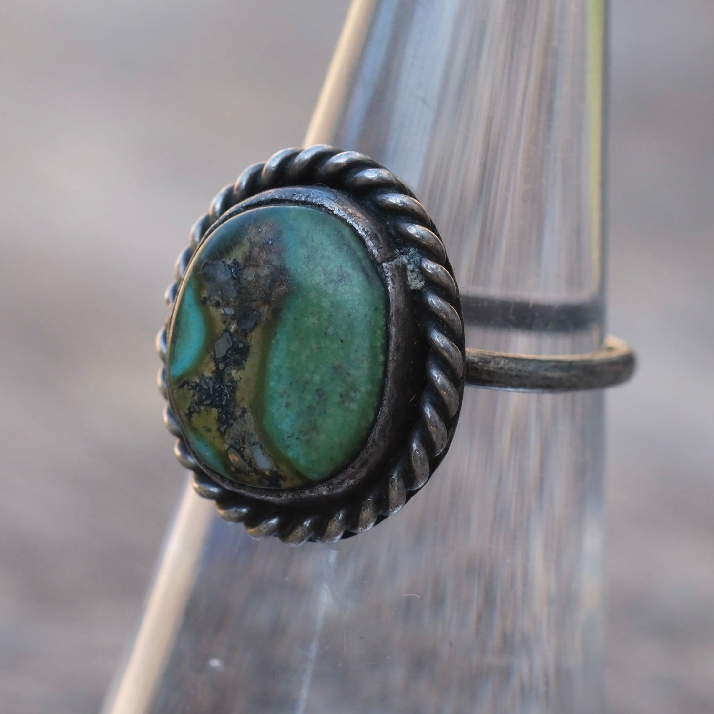 Vintage Sterling Turquoise Roper Ring 5.5