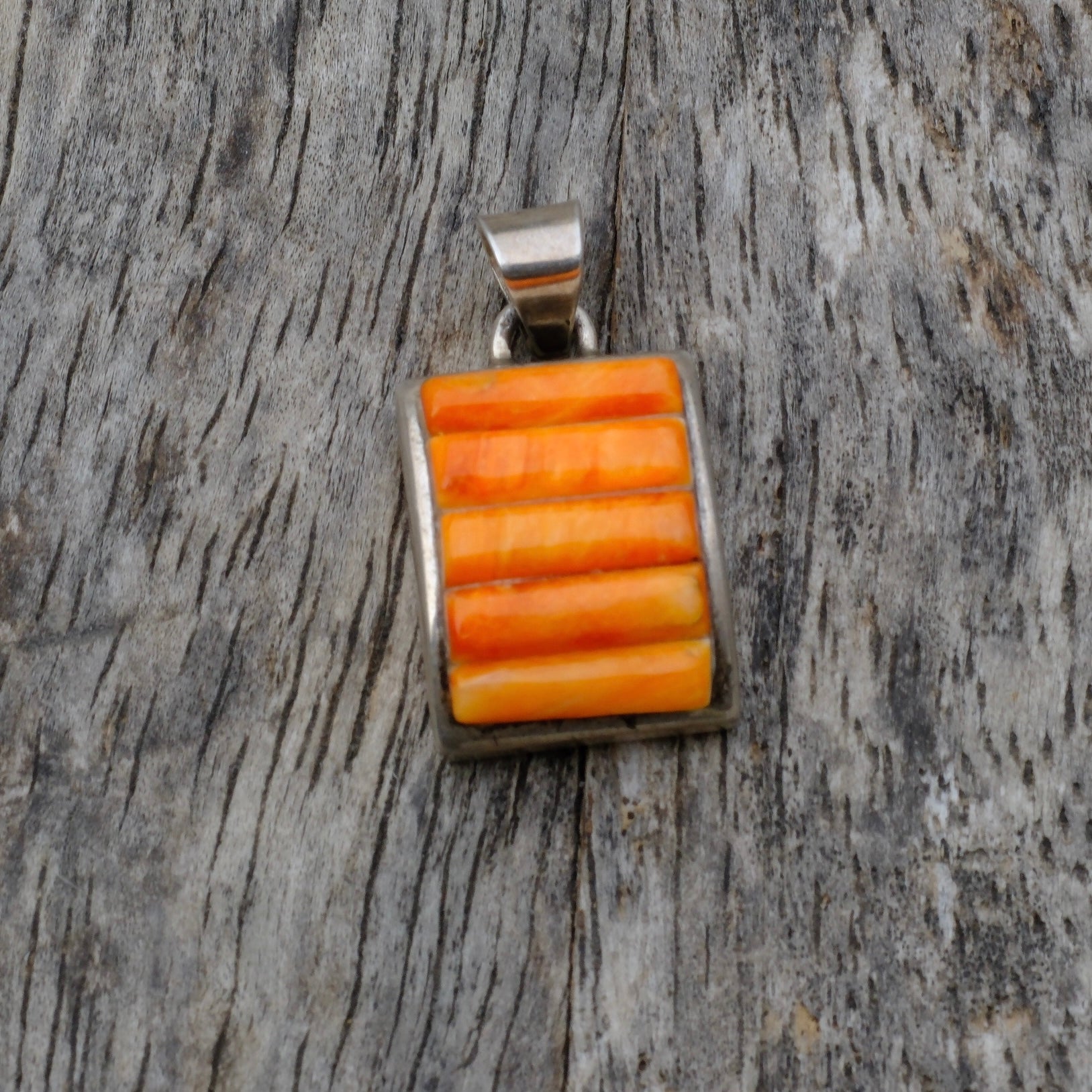 Vintage Sterling Spiny Oyster Inlay Pendant
