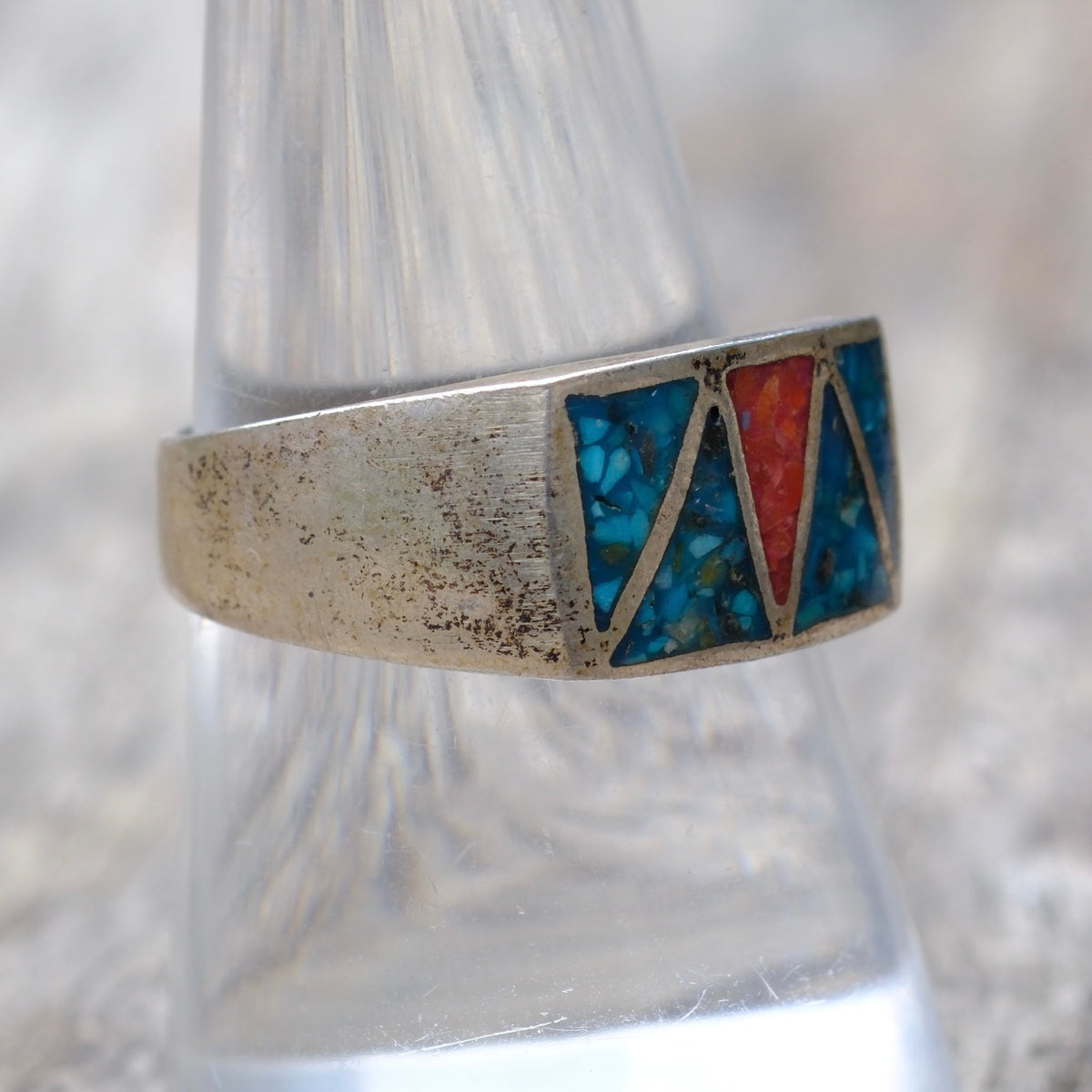 Vintage Sterling Crushed Turquoise and Coral Inlay Ring 8.75