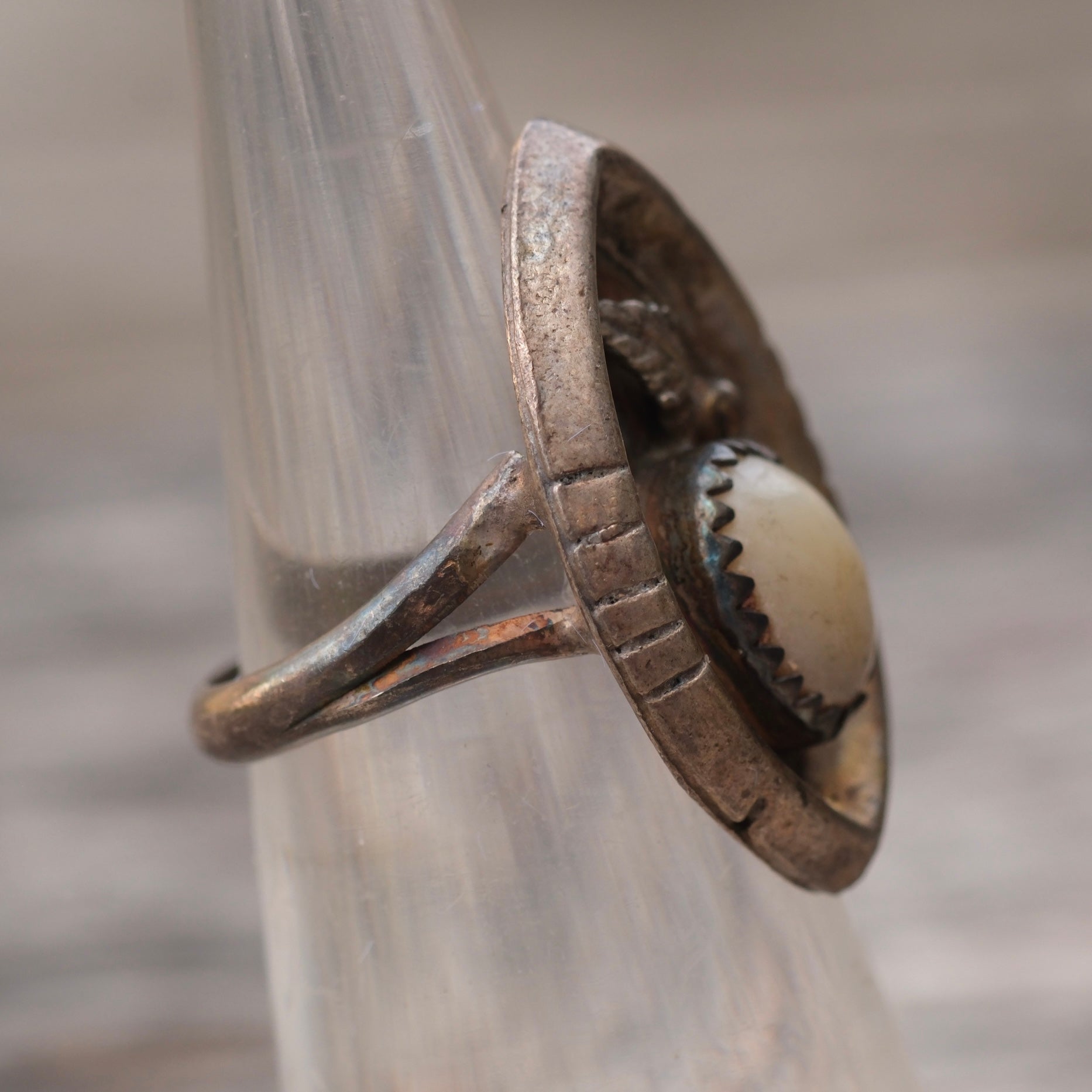 Vintage Sterling Mother Of Pearl Ring 4.25