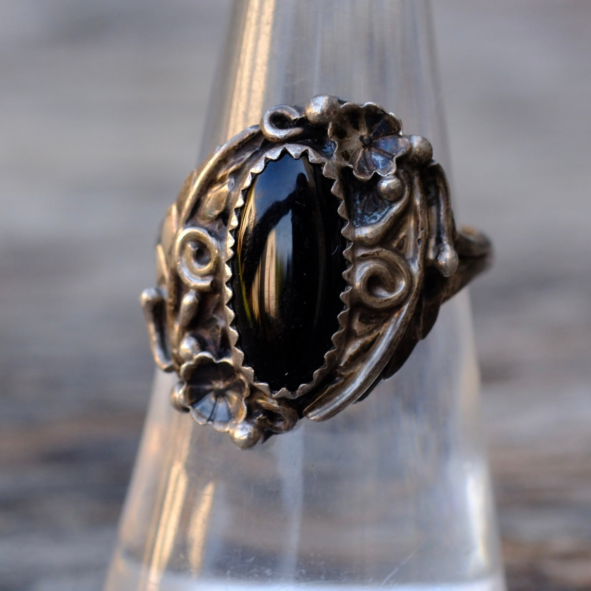Vintage Sterling Onyx Ring 7