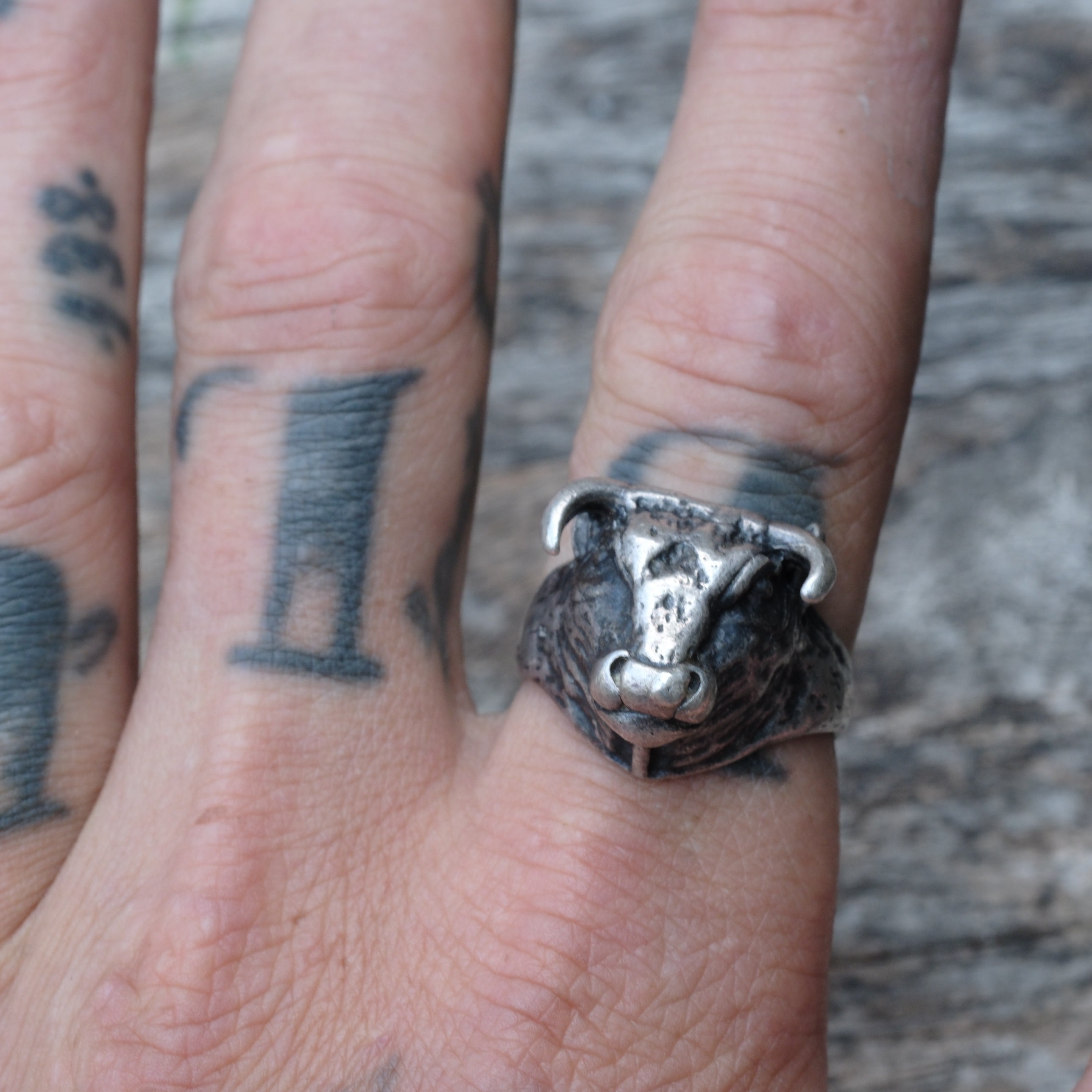 Vintage Sterling Silver Bull Ring 9.75