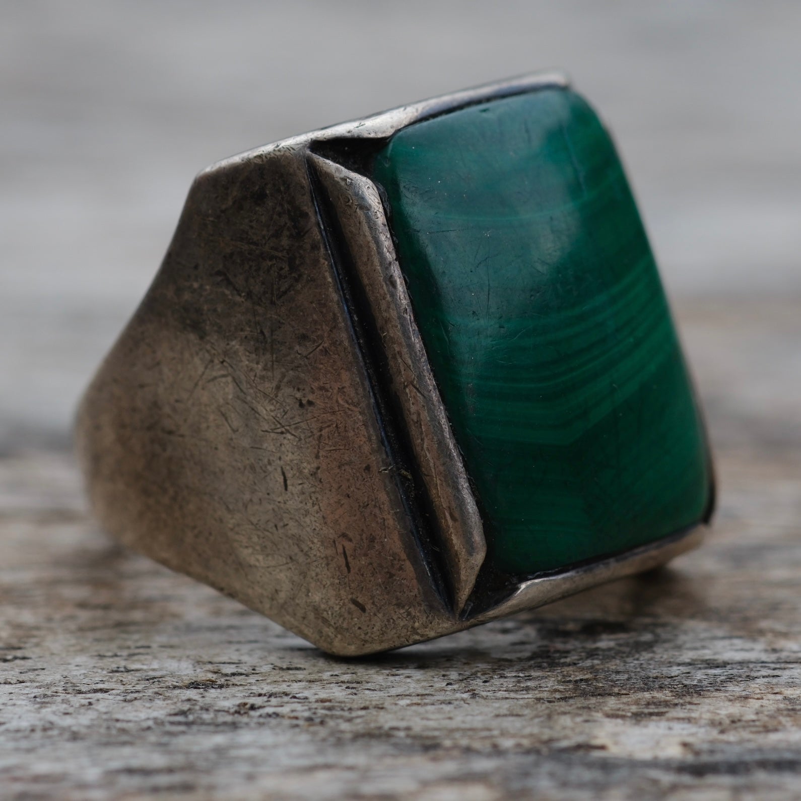Vintage Sterling Malachite Ring 8.5