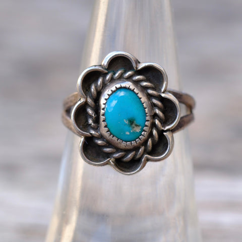 Vintage Sterling Turquoise Florette Ring 5.5
