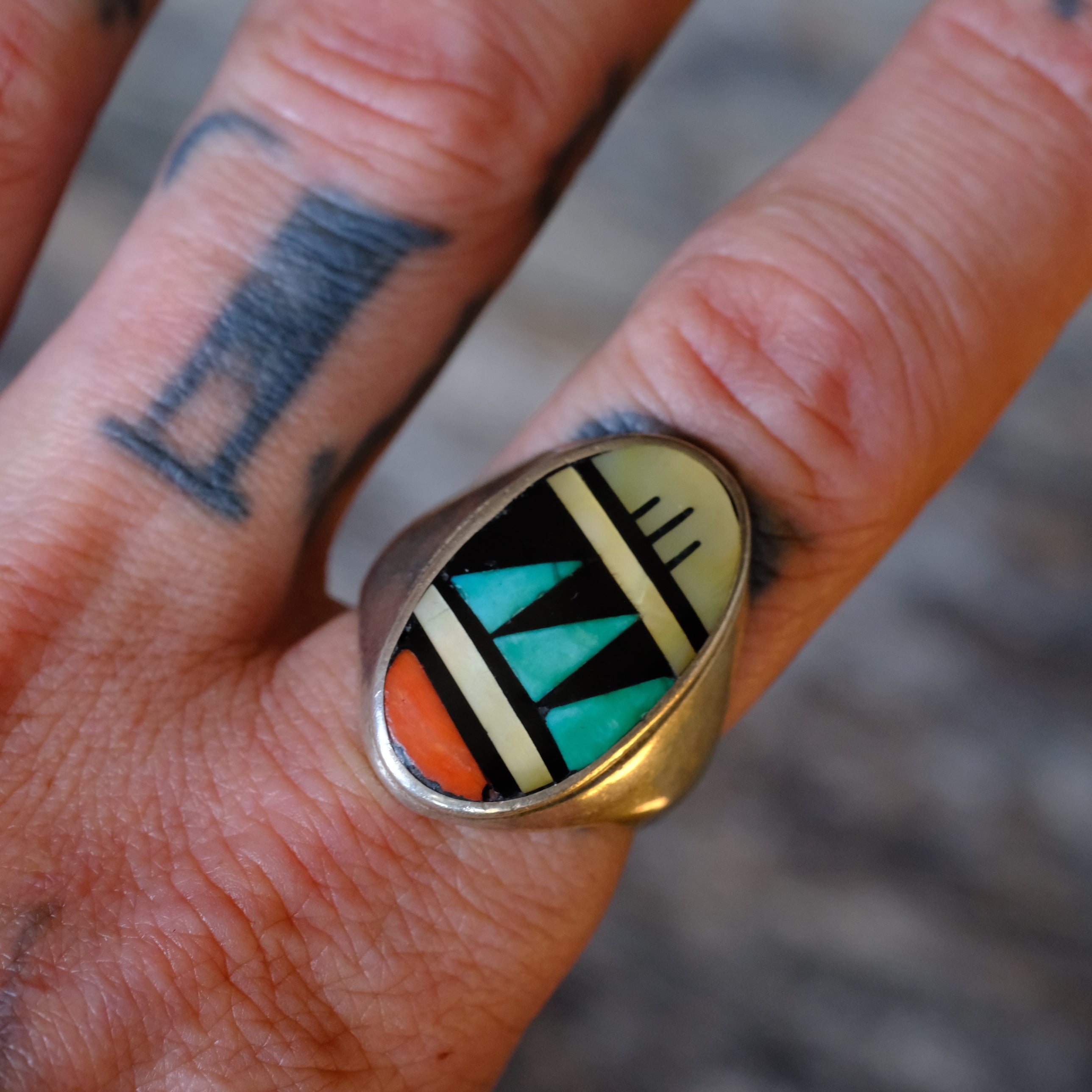 Vintage Sterling Zuni Inlay Ring 10.5
