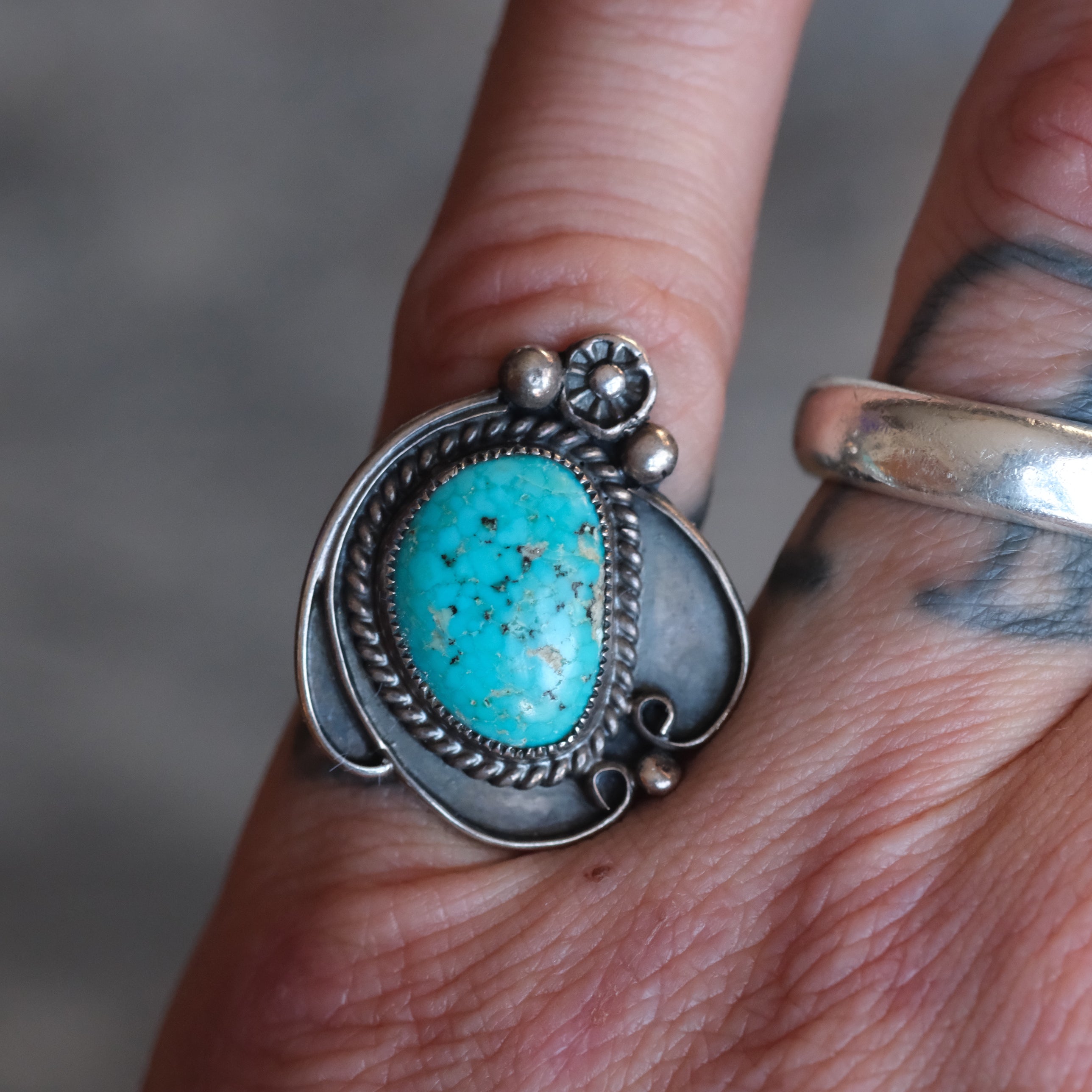 Vintage Sterling Turquoise Roper Ring 5.25