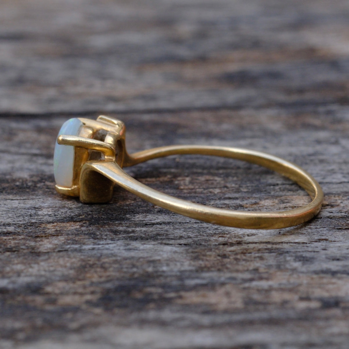 Vintage 14K Gold Opal Ring 4.75