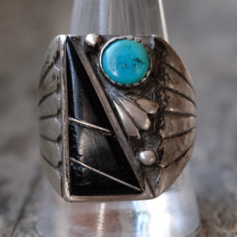 Vintage Sterling Turquoise and Onyx Zuni Ring 11