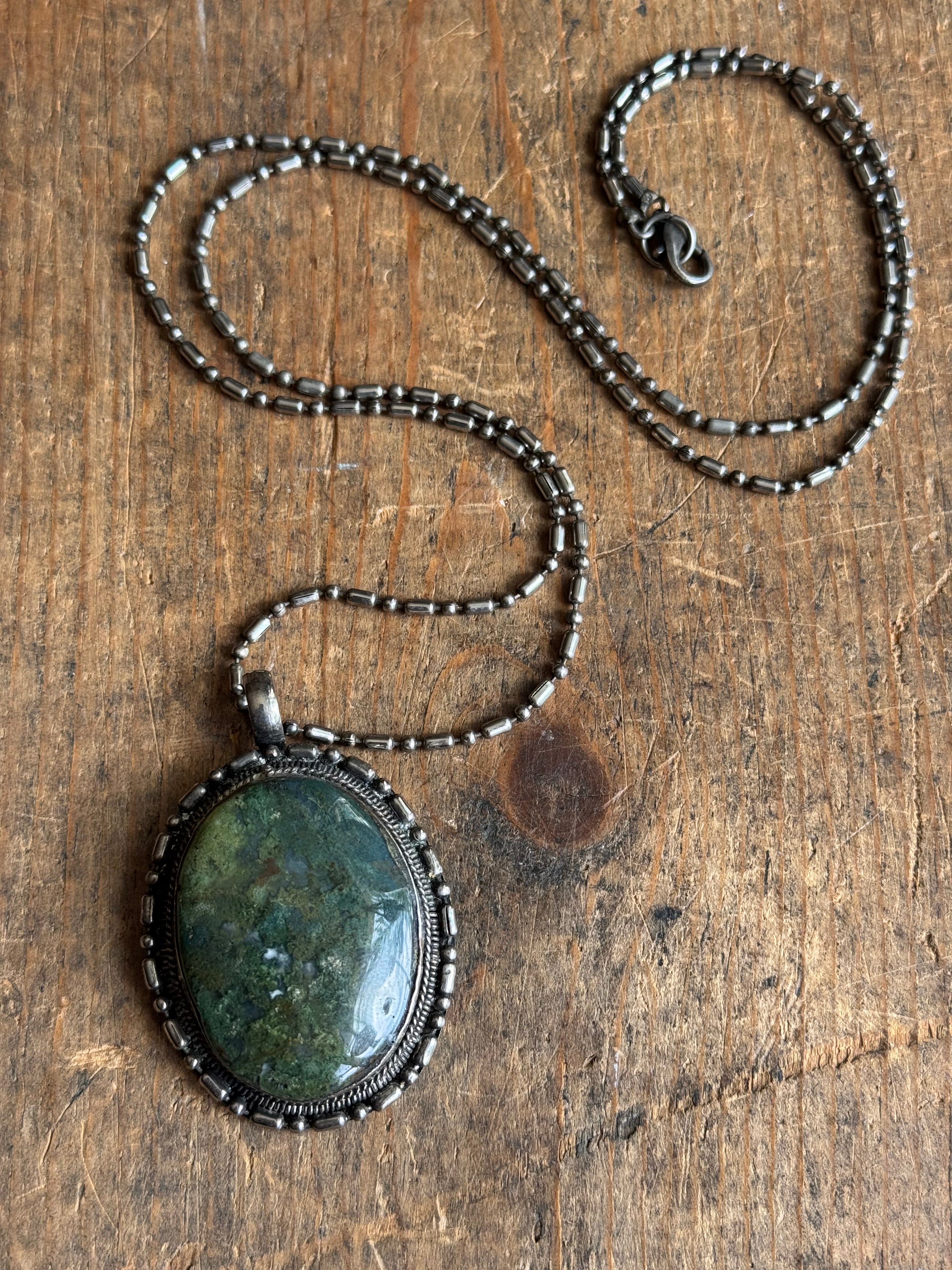 Vintage Sterling Silver Moss Agate Dappled Necklace