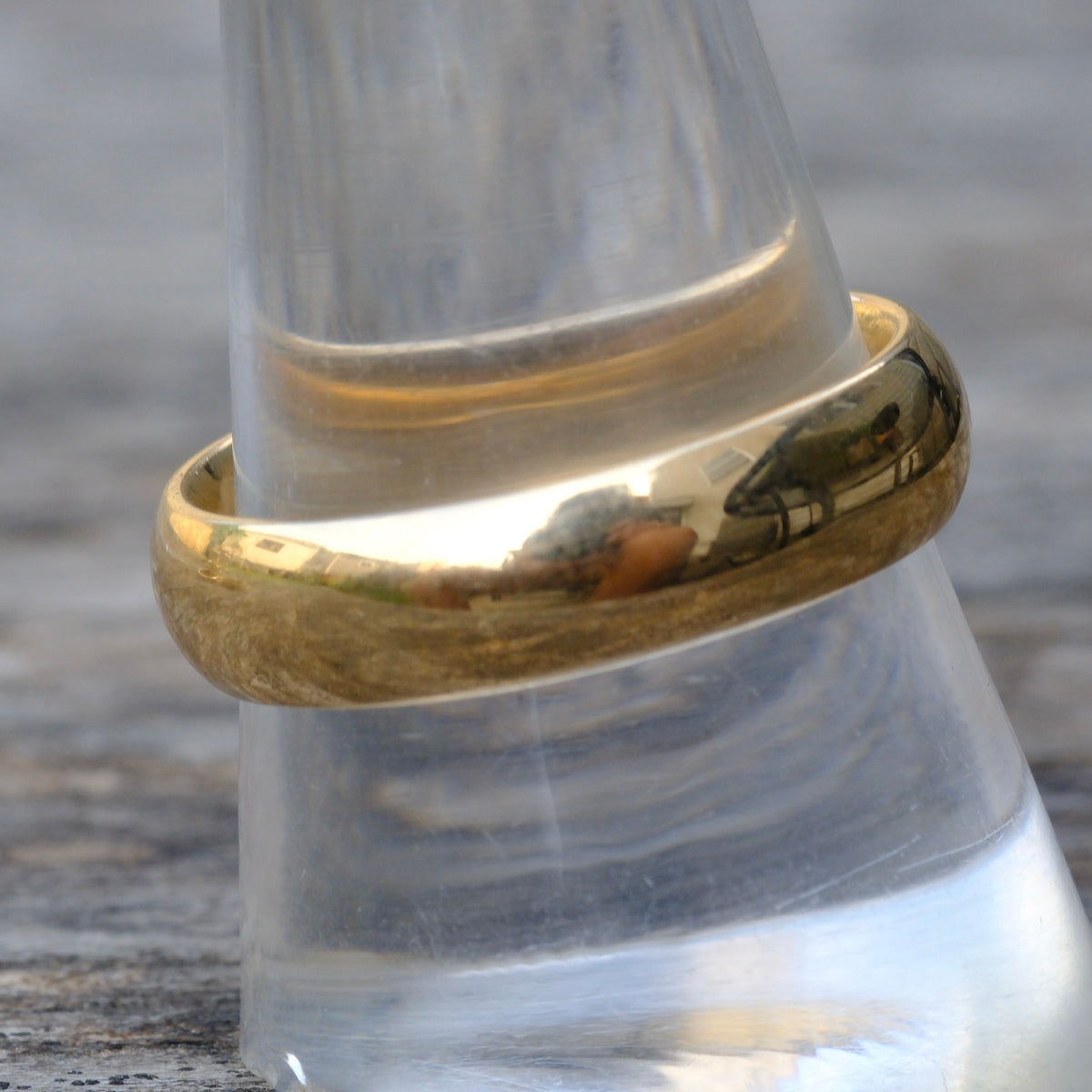 Vintage 14K Gold Band Ring 9.75 8.4 Grams