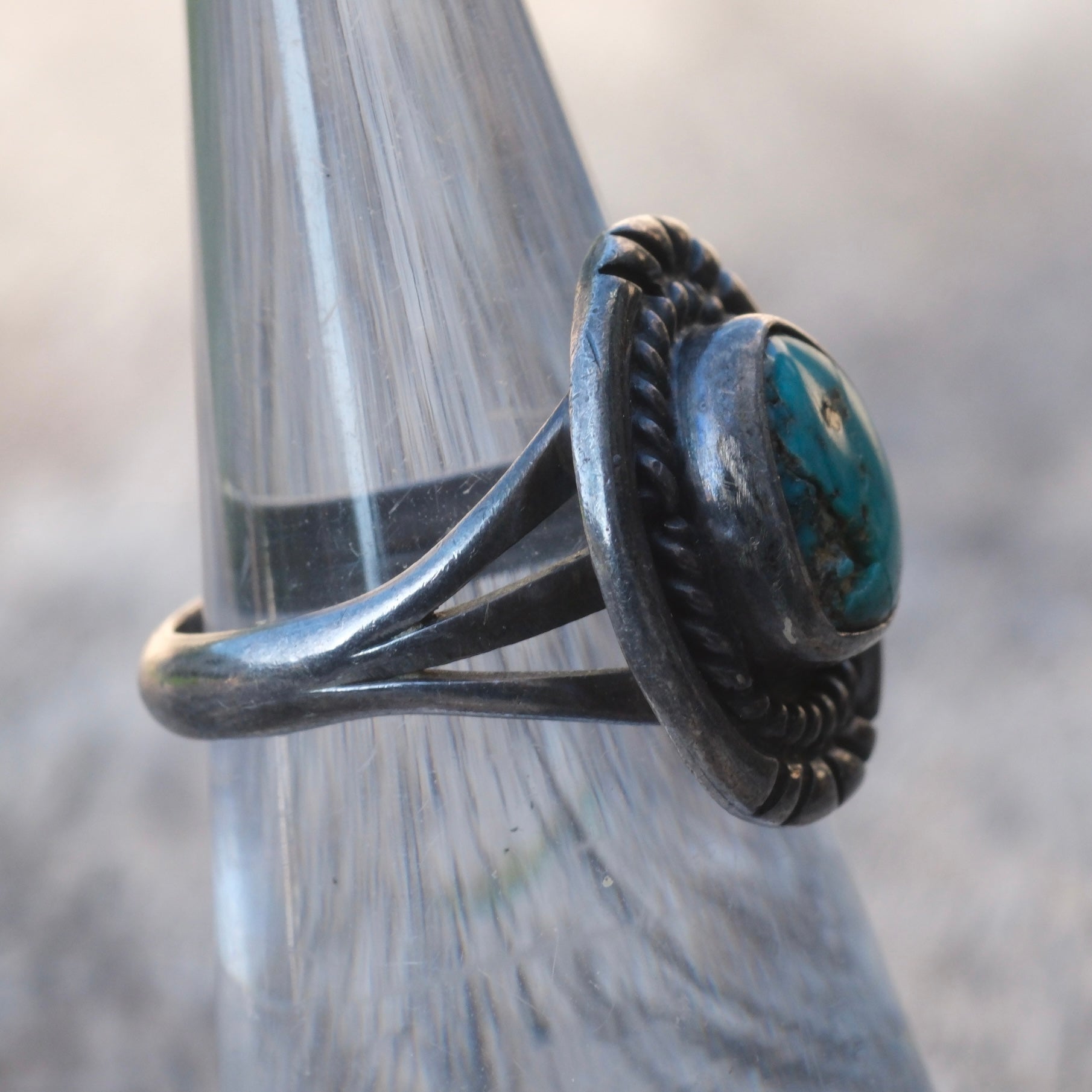 Vintage Sterling Turquoise Roper Ring 5.75