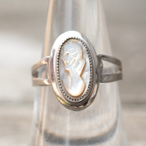 Vintage Sterling Carved Abalone Cameo Ring 7.5