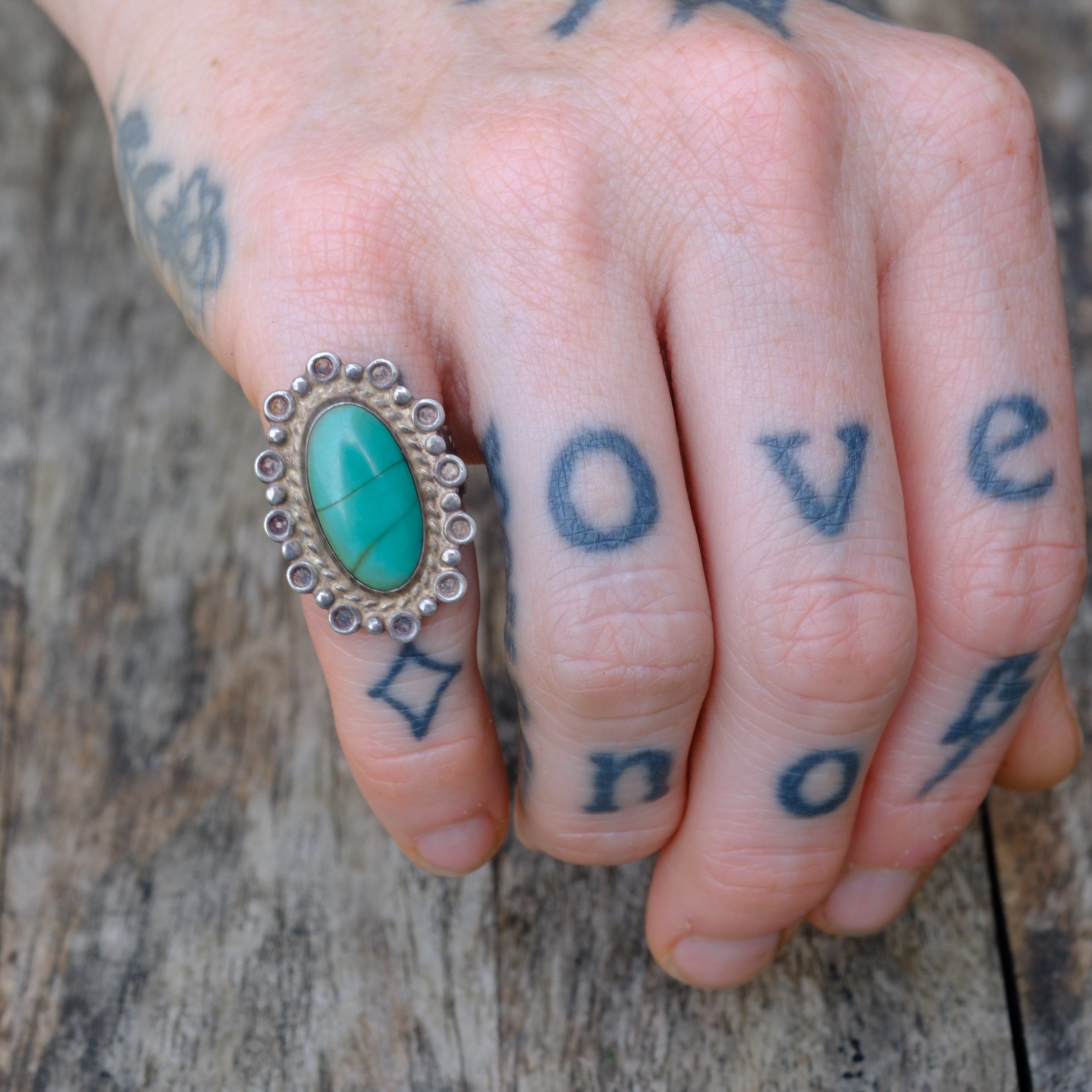 Vintage Sterling Turquoise Ring 4.5