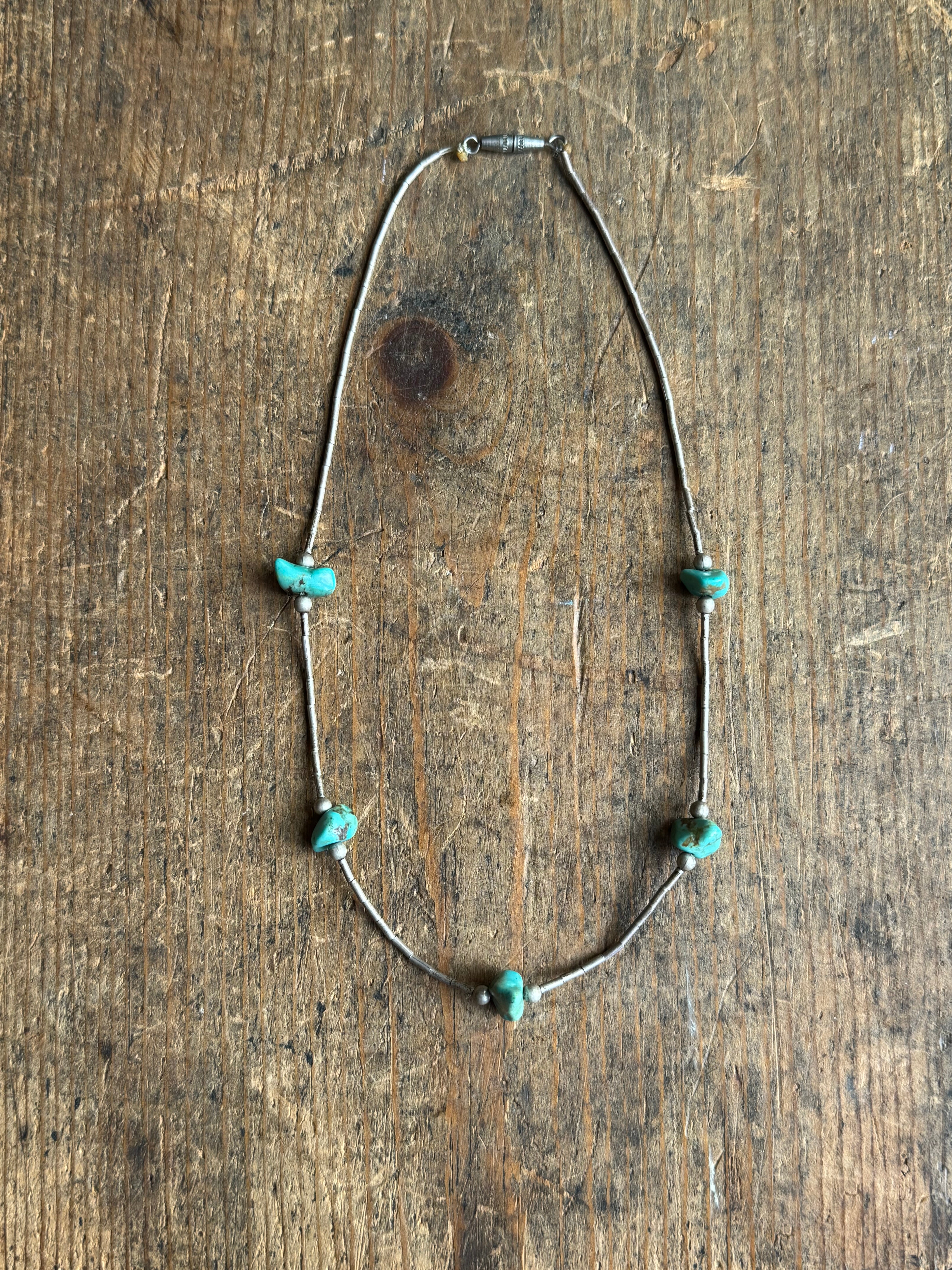 Vintage Sterling Silver 14” Turquoise Liquid Silver Necklace.