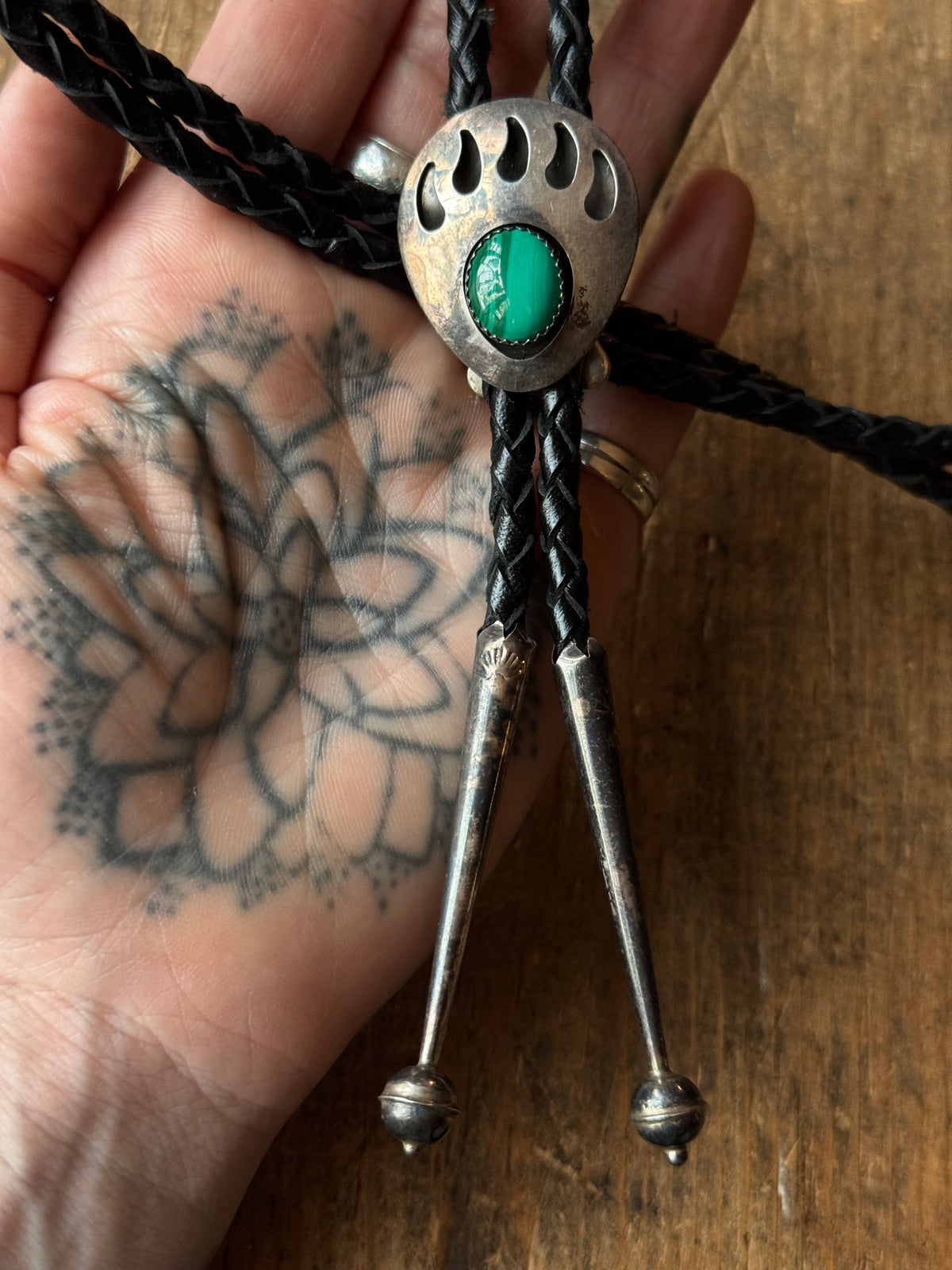 Vintage Sterling Silver Malachite Bear Claw Bolo