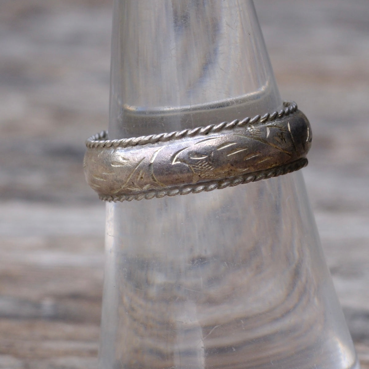 Vintage Sterling Scroll Ring 6.75