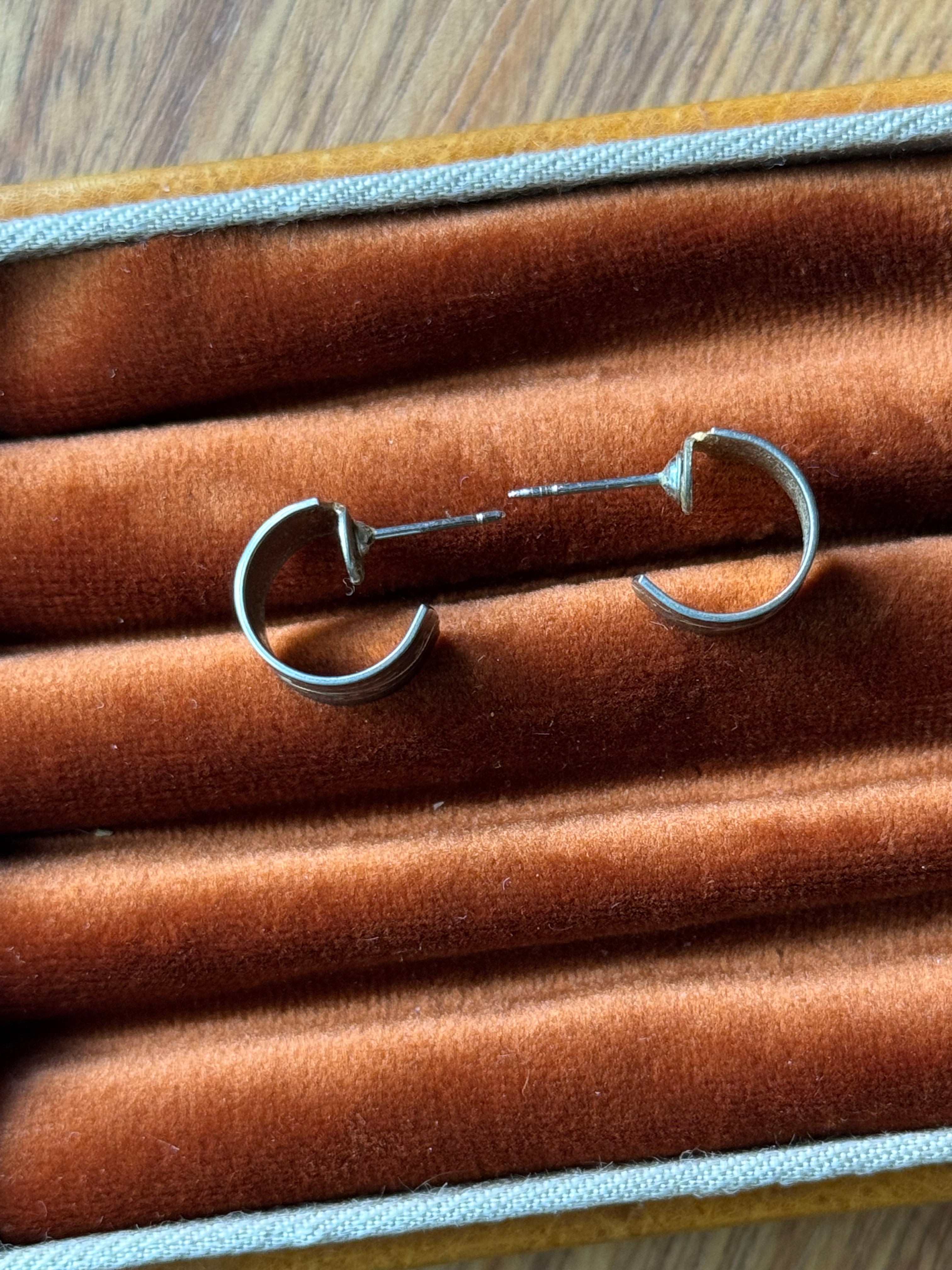 Vintage Sterling Silver Etched Half Hoops