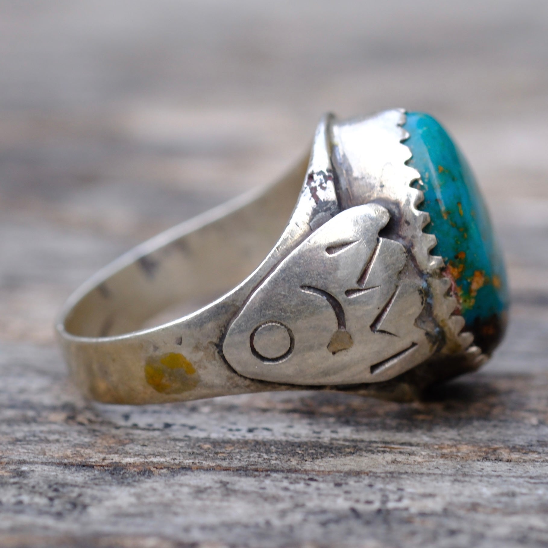 Vintage Sterling Turquoise Stamped Band Ring 7.5