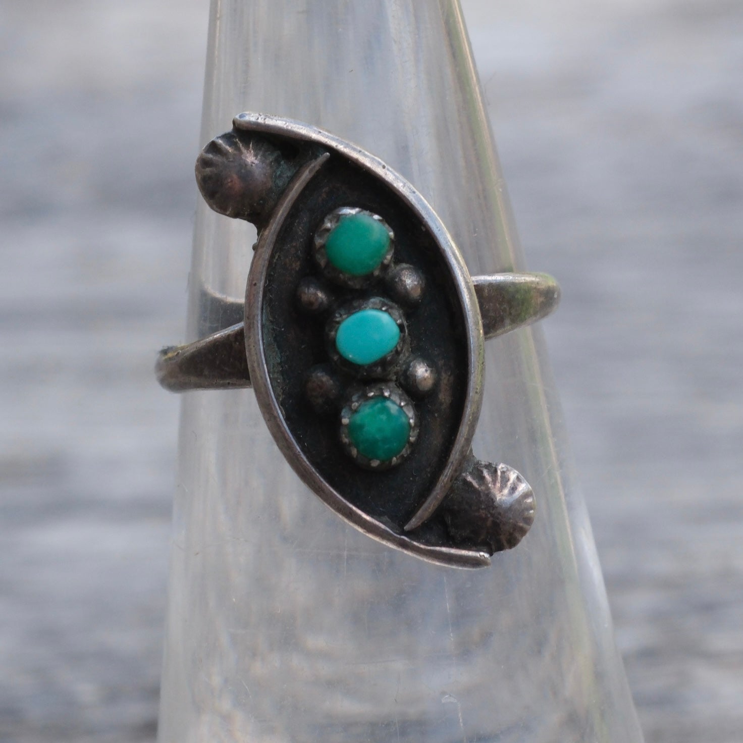 Vintage Sterling 3-Stone Turquoise Ring 4.75