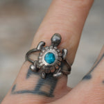 Vintage Sterling Turquoise Turtle Ring 4.75