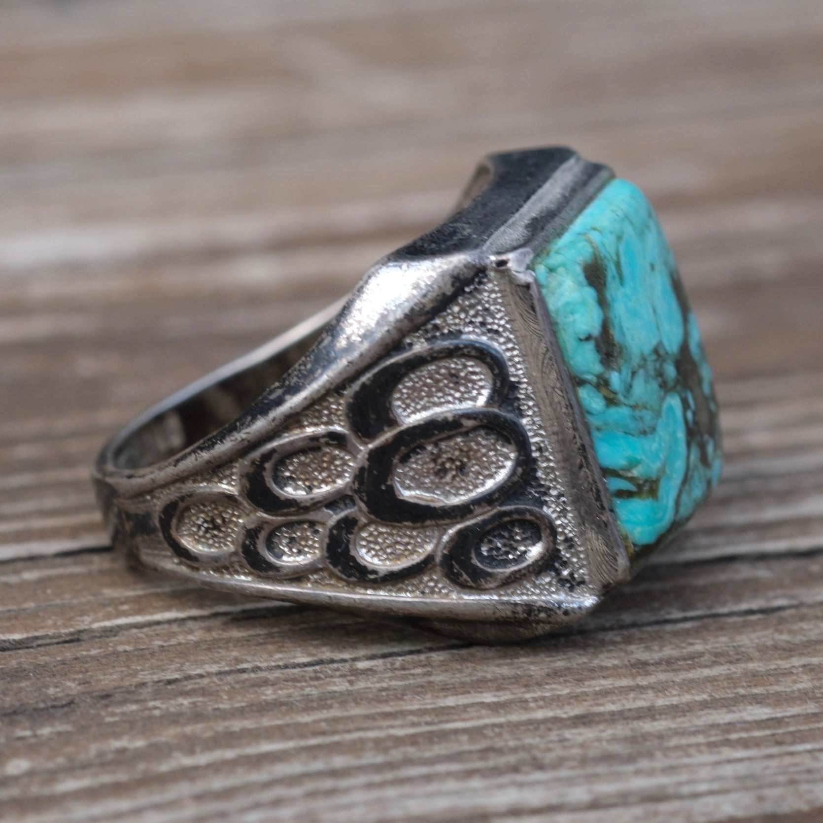 Vintage Sterling Turquoise Ring 8.75