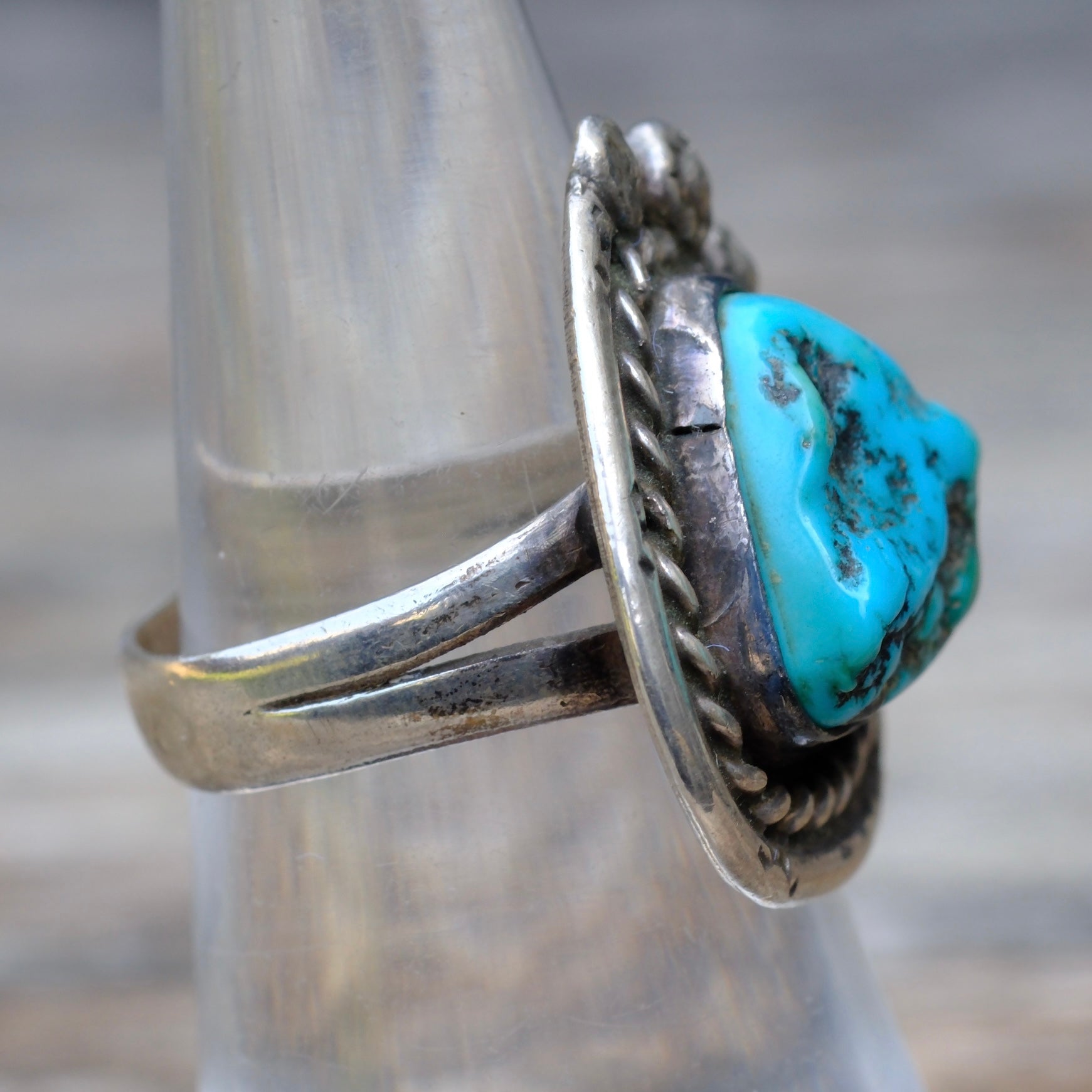 Vintage Sterling Turquoise Roper Ring 6.5