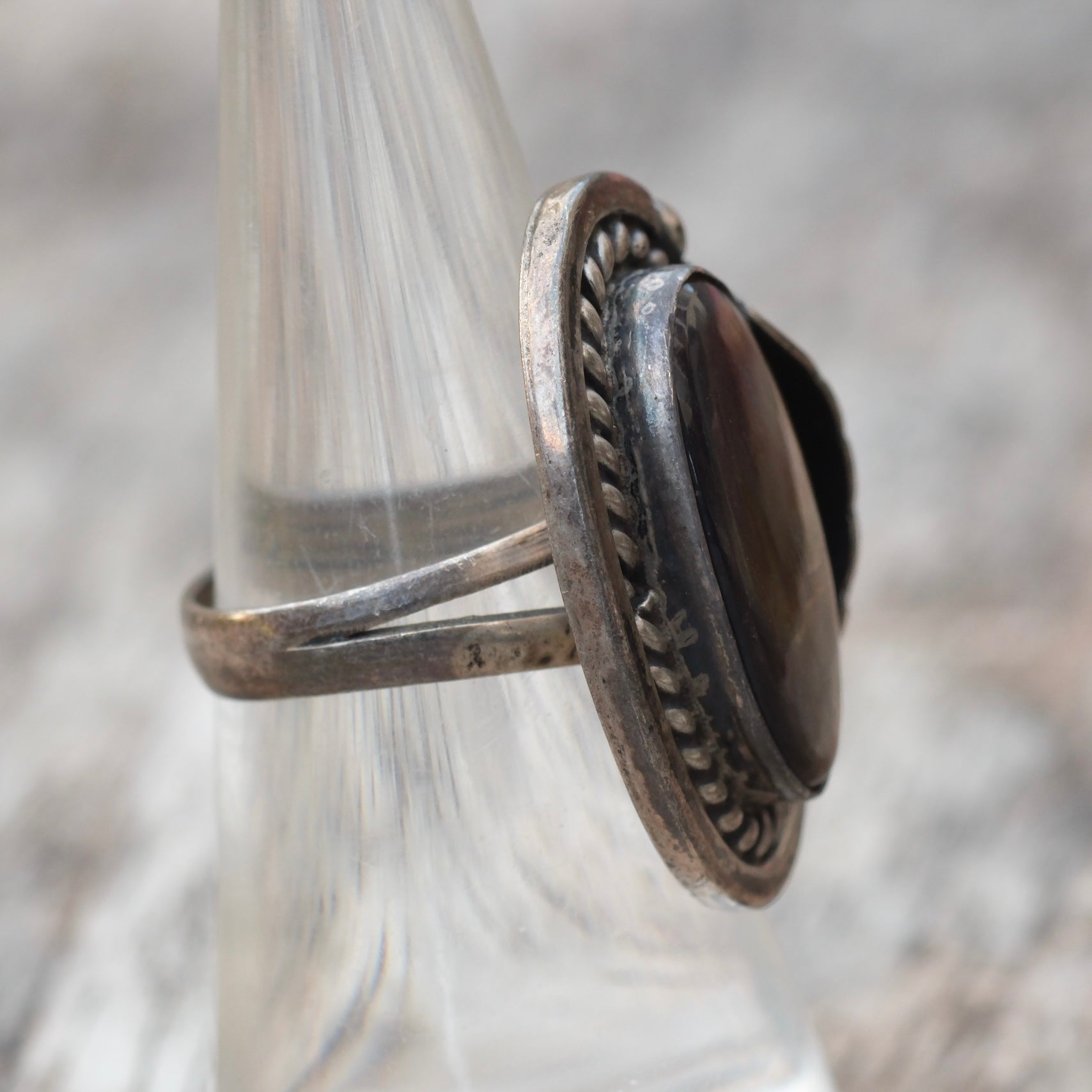 Vintage Sterling mother Of Pearl Feather Ring 6.75