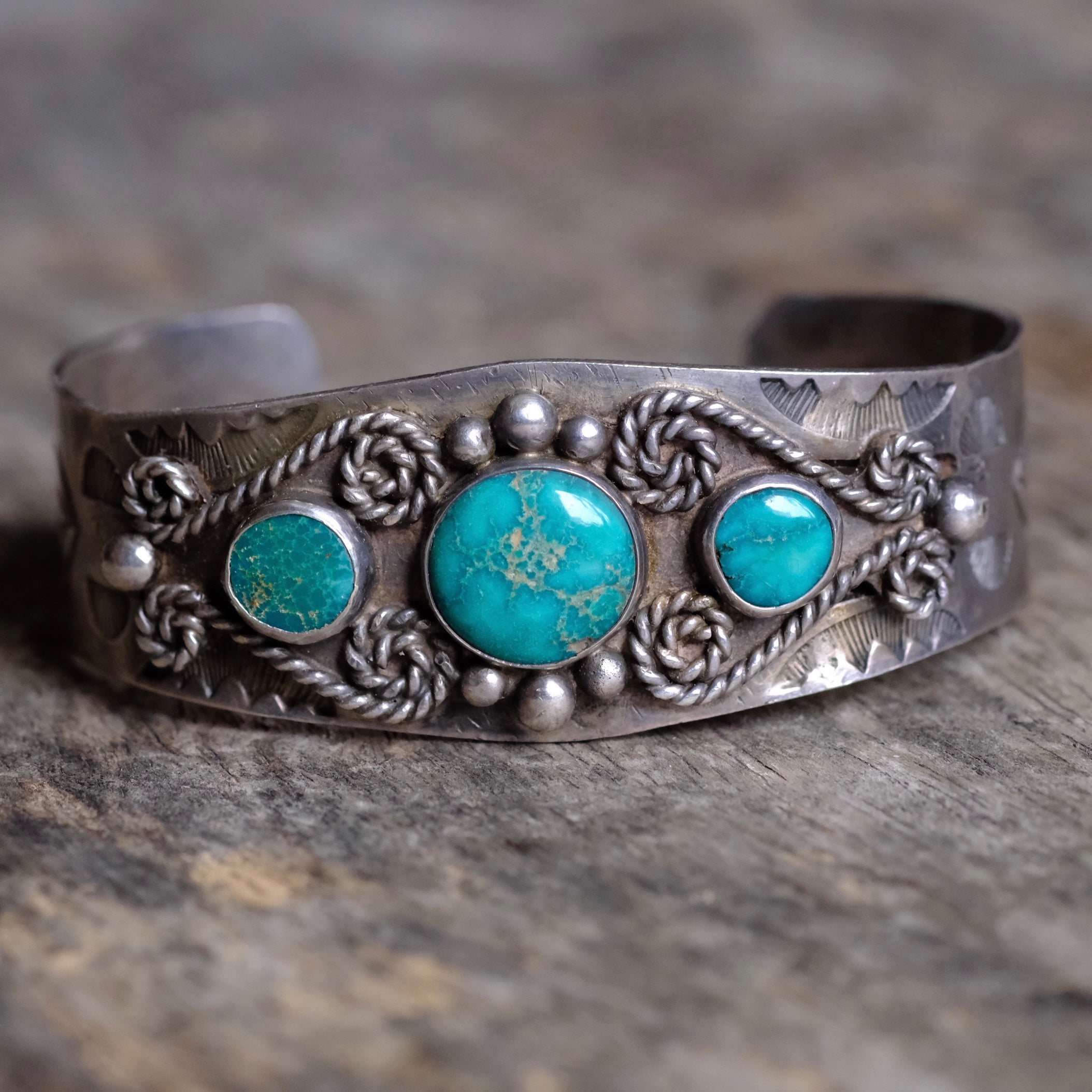 Vintage Fred Harvey Era Sterling 3-Stone Stamped Cuff Bracelet