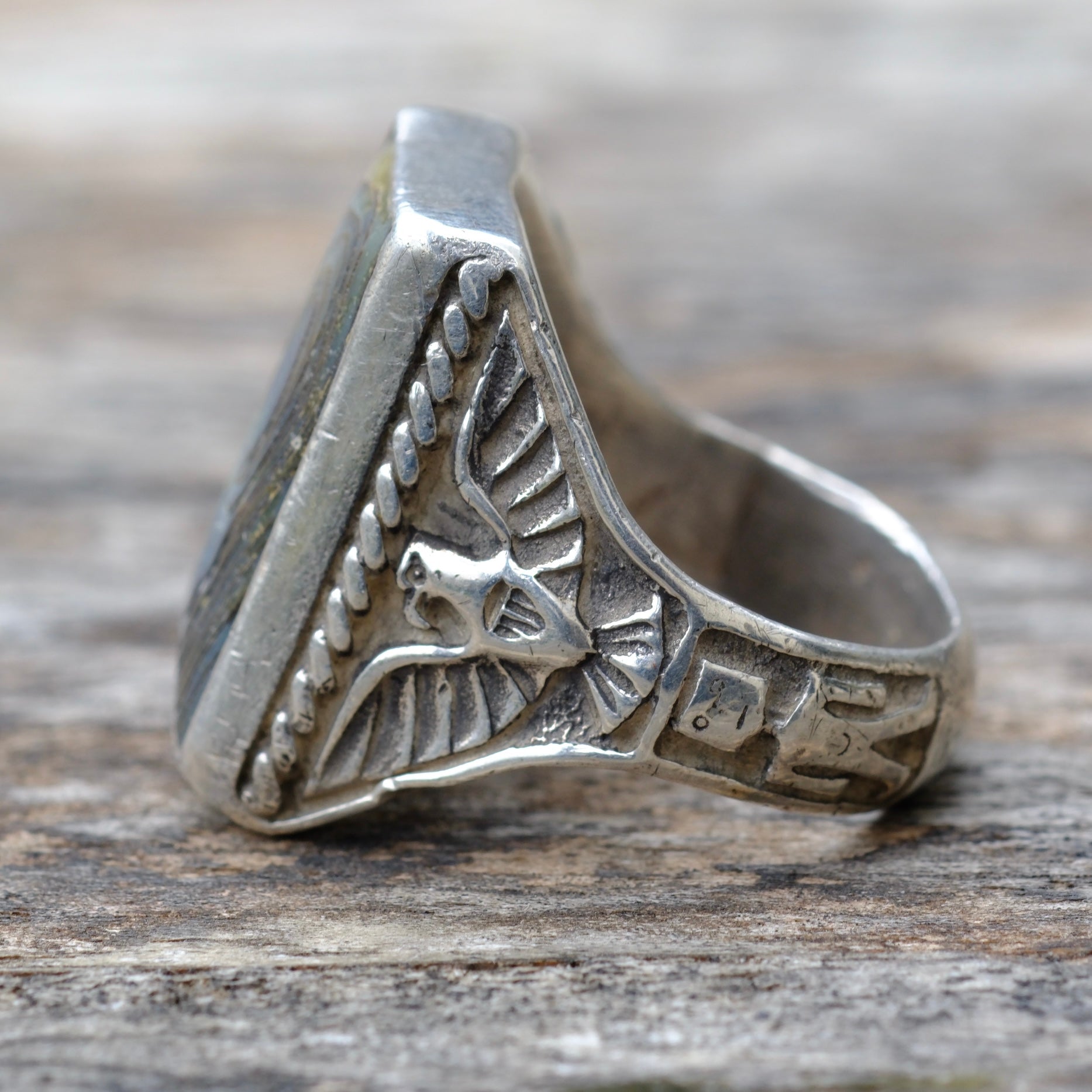 Vintage Sterling Abalone Thunderbird Trading Post Ring 10