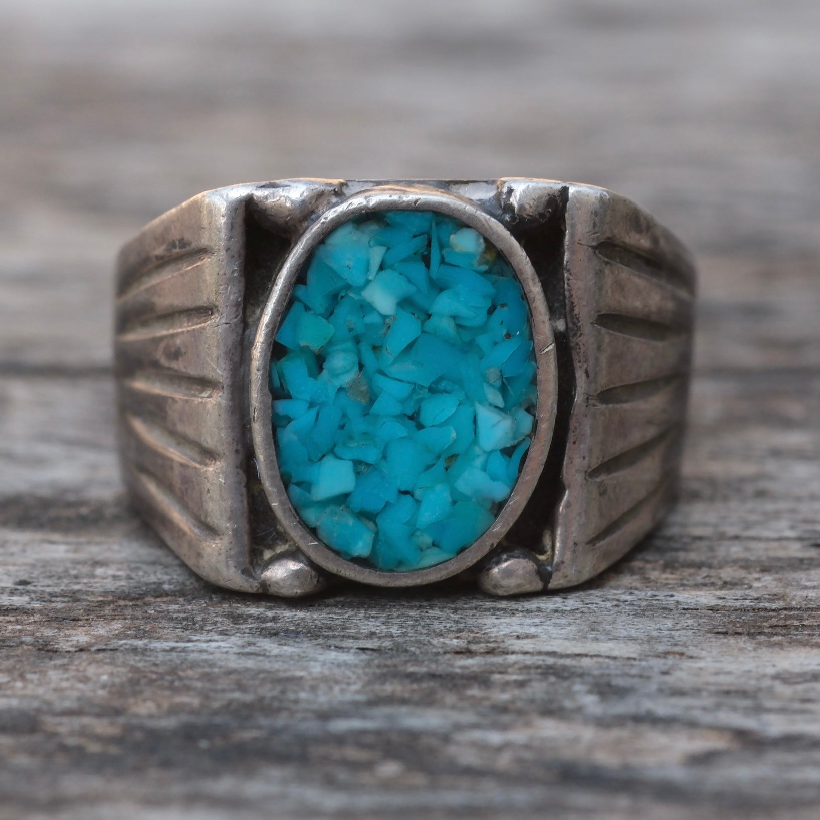 Vintage Sterling Crushed Turquoise Ribbed Band Ring 8.75