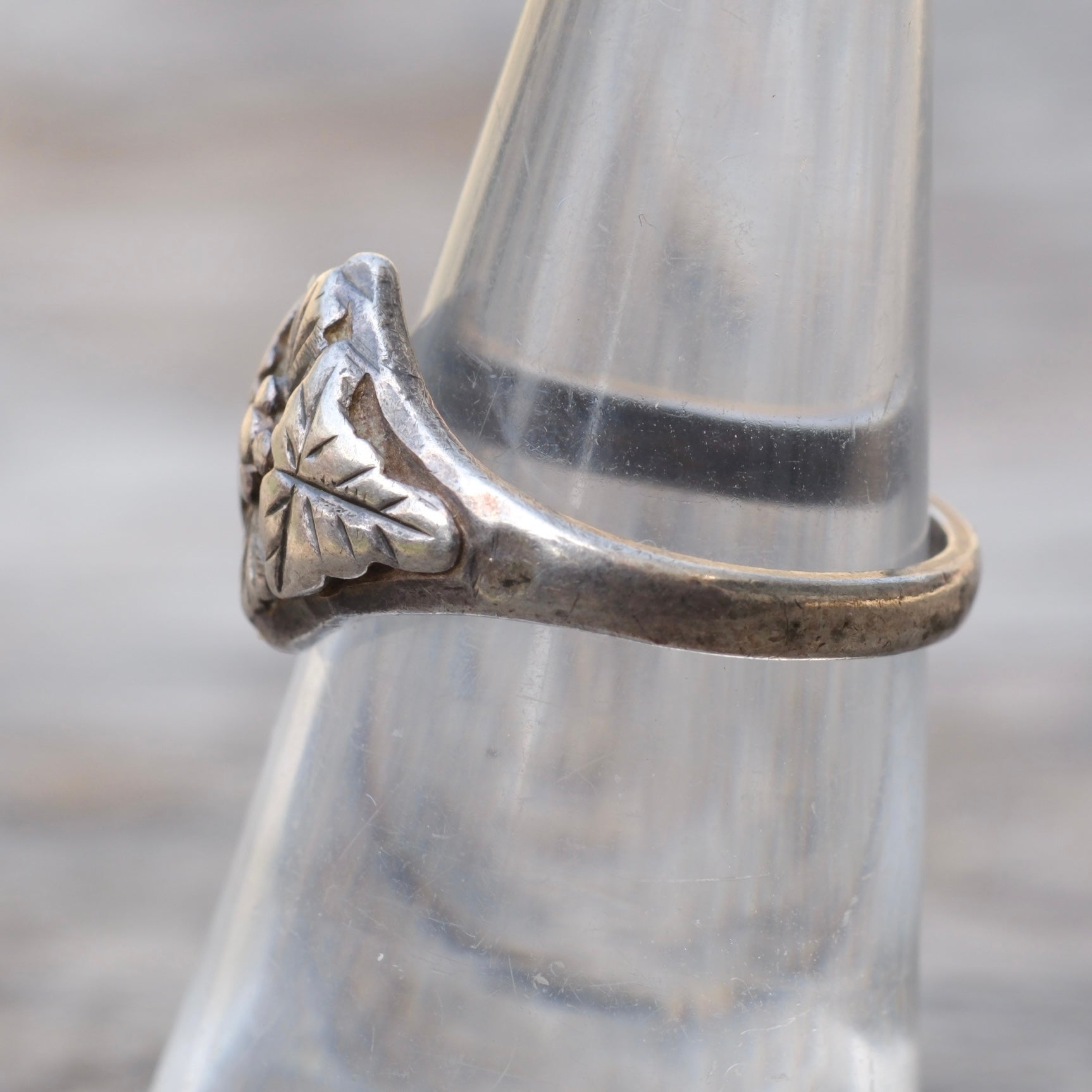 Vintage Sterling Floral Ring 5.75
