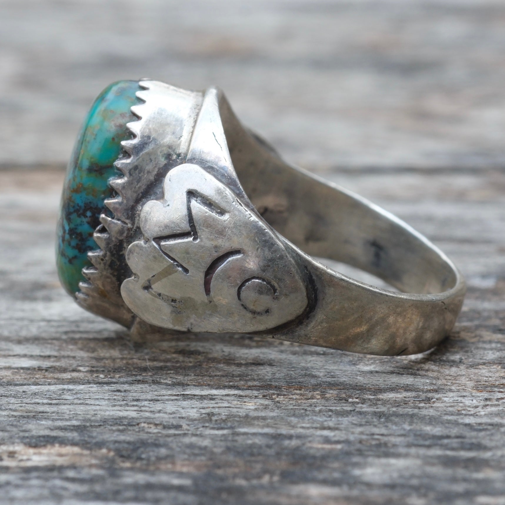 Vintage Sterling Turquoise Stamped Band Ring 7